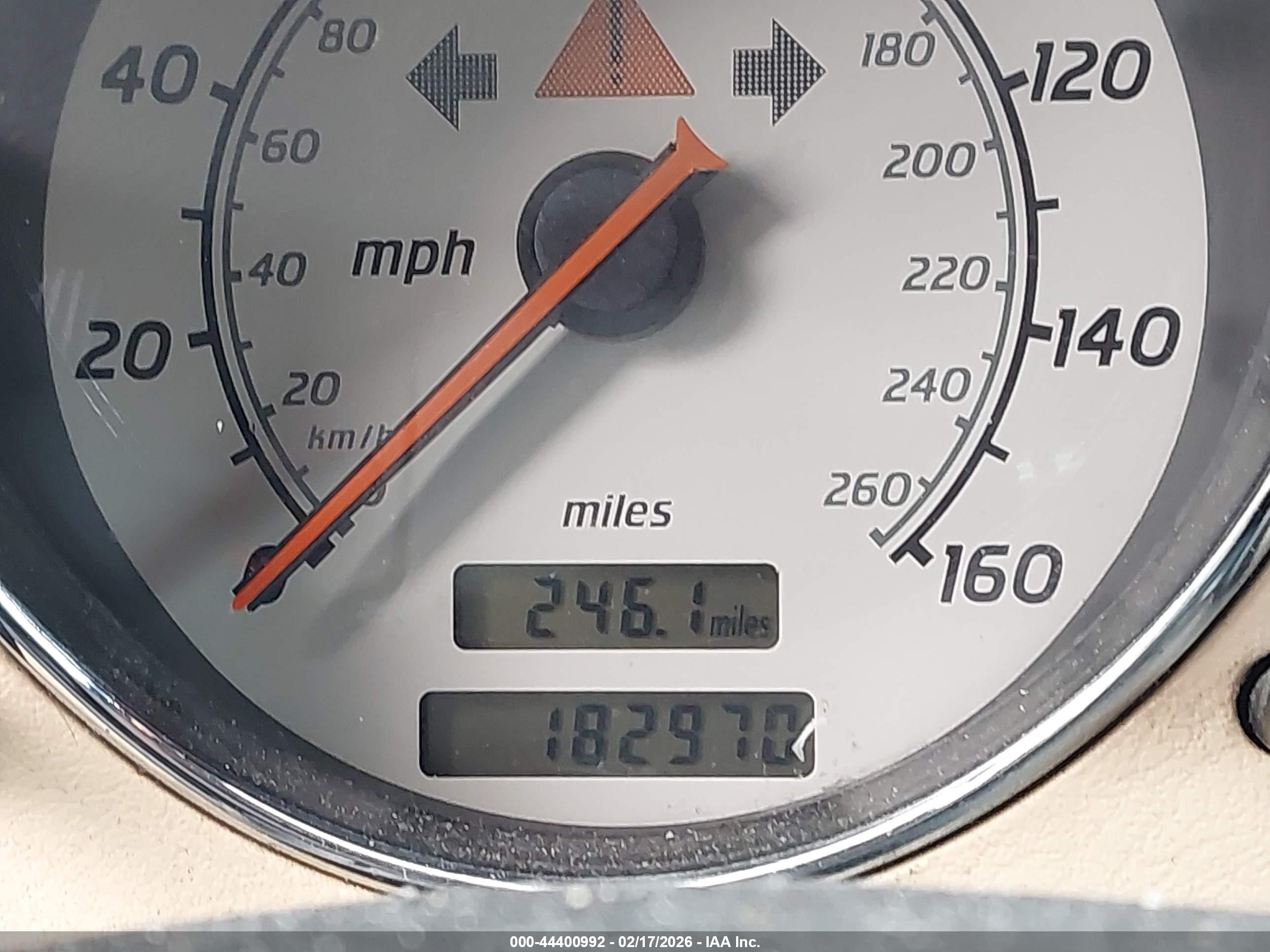 2001 Mercedes-benz Slk 320   Red vin: WDBKK65F01F198210