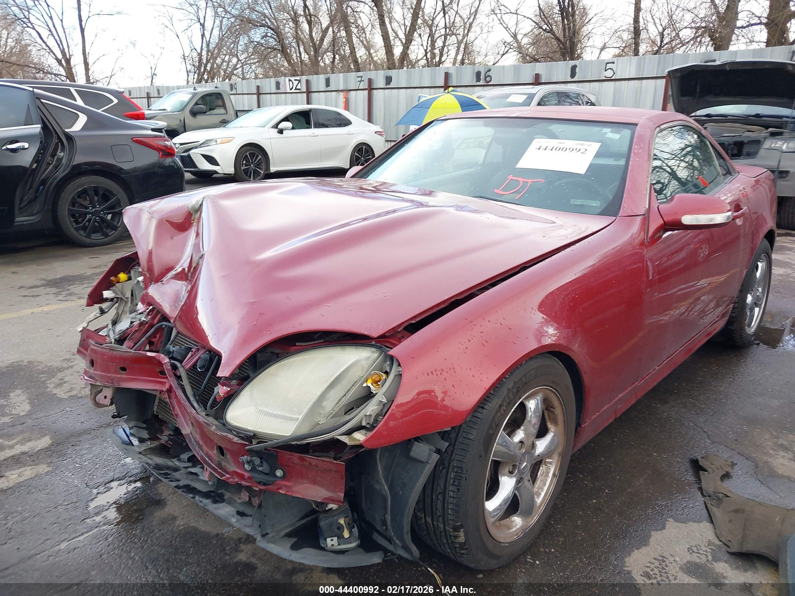 2001 Mercedes-benz Slk 320   Red vin: WDBKK65F01F198210