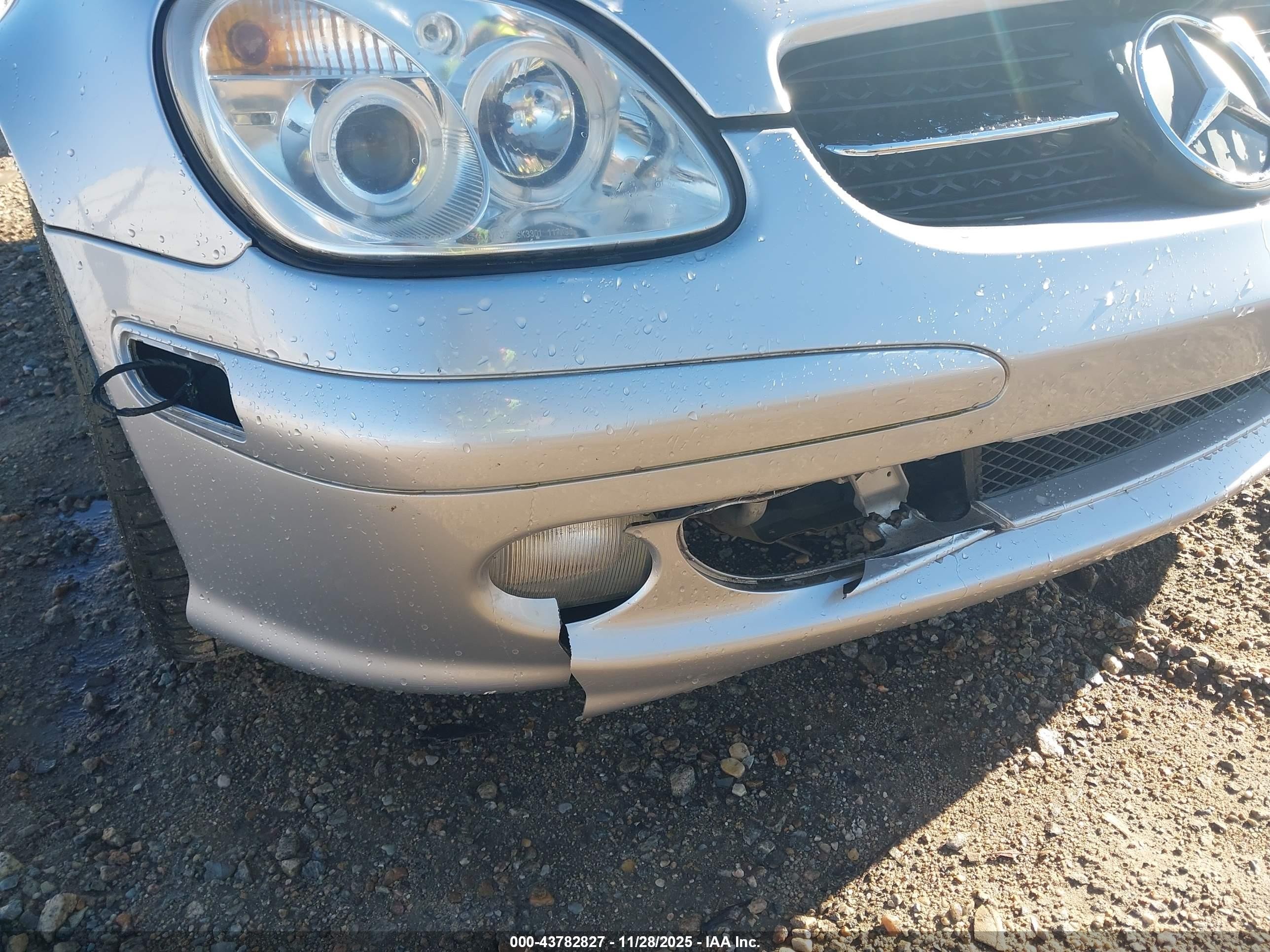 2001 Mercedes-benz Slk 320   Silver vin: WDBKK65F01F202756
