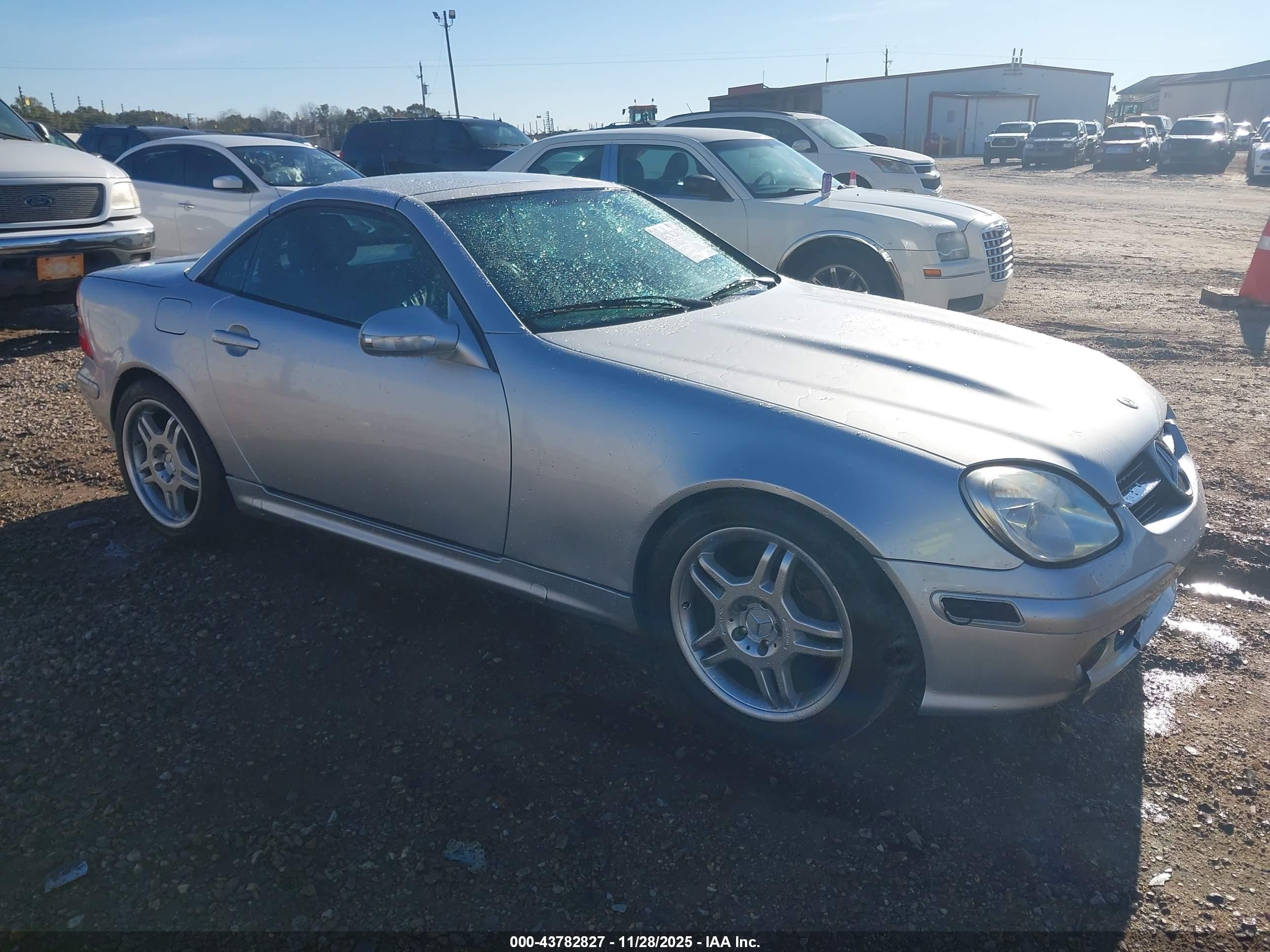 2001 Mercedes-benz Slk 320   Silver vin: WDBKK65F01F202756