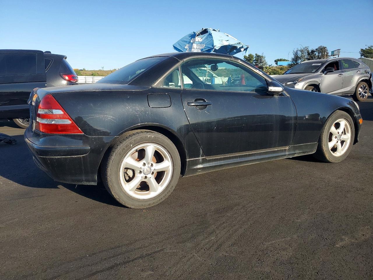 2001 Mercedes-benz Slk 320 Black vin: WDBKK65F01F213904