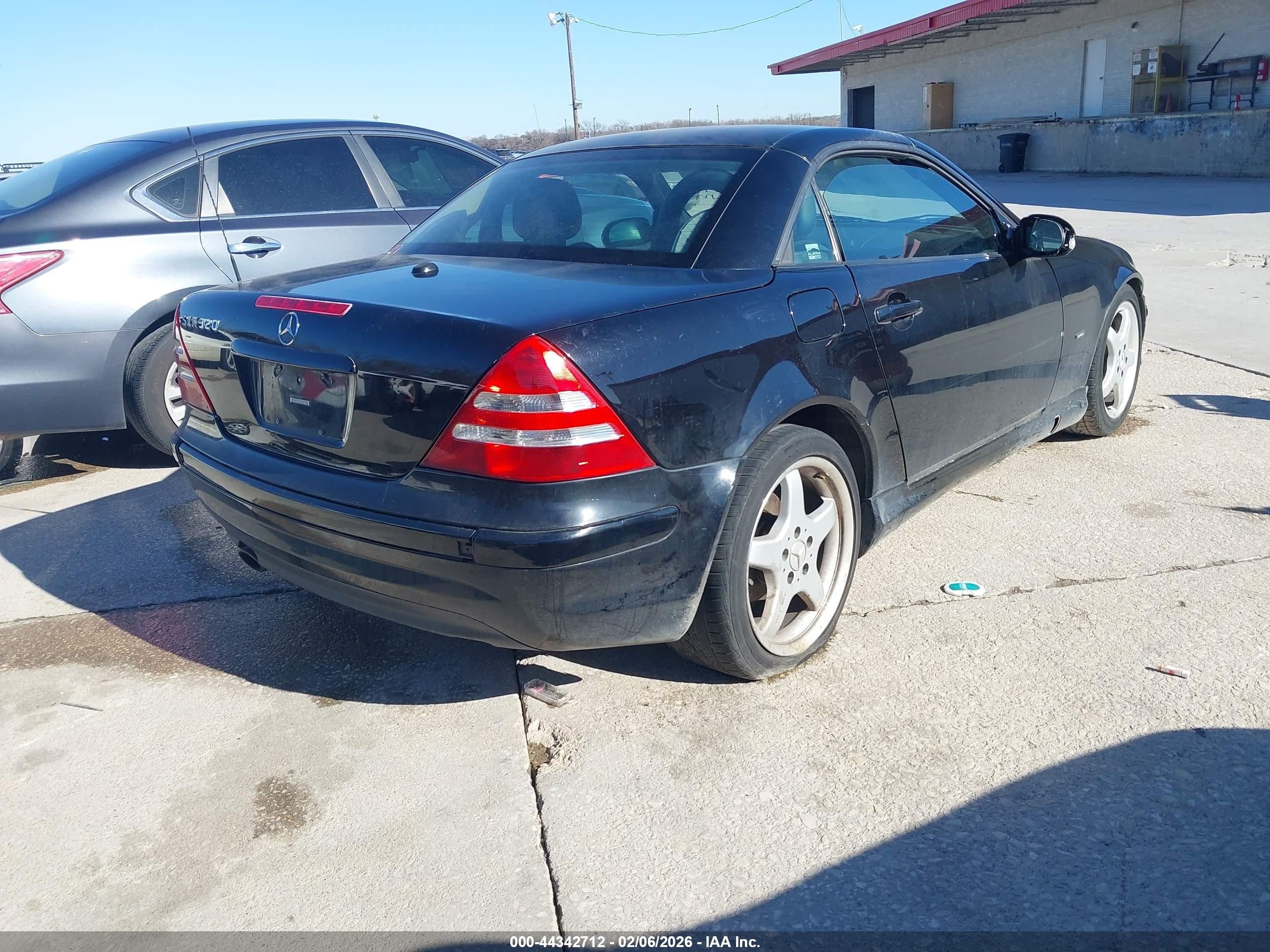 2002 Mercedes-benz Slk 320   Черный vin: WDBKK65F02F253191