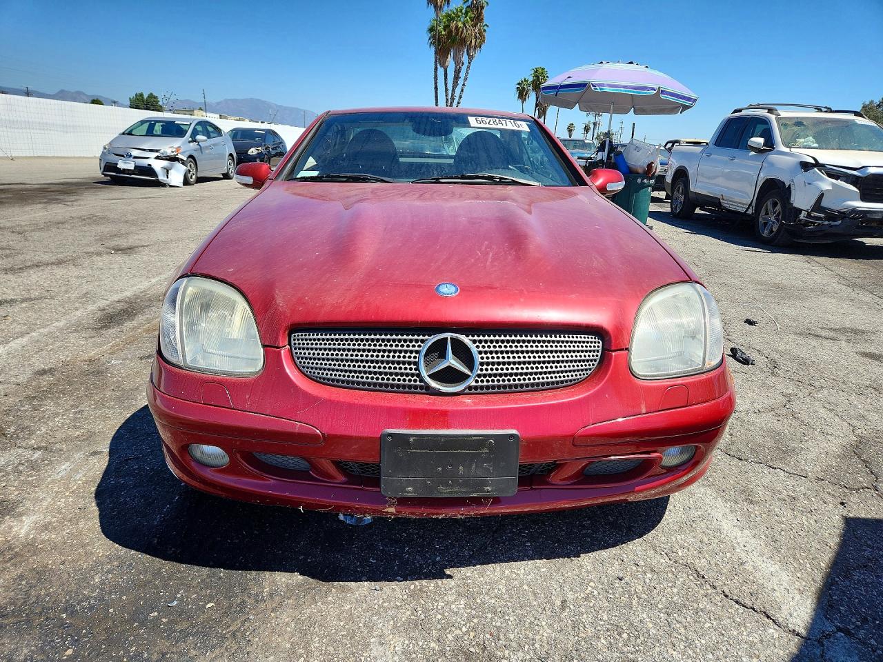 2002 Mercedes-benz Slk 320 Burgundy vin: WDBKK65F02F266748