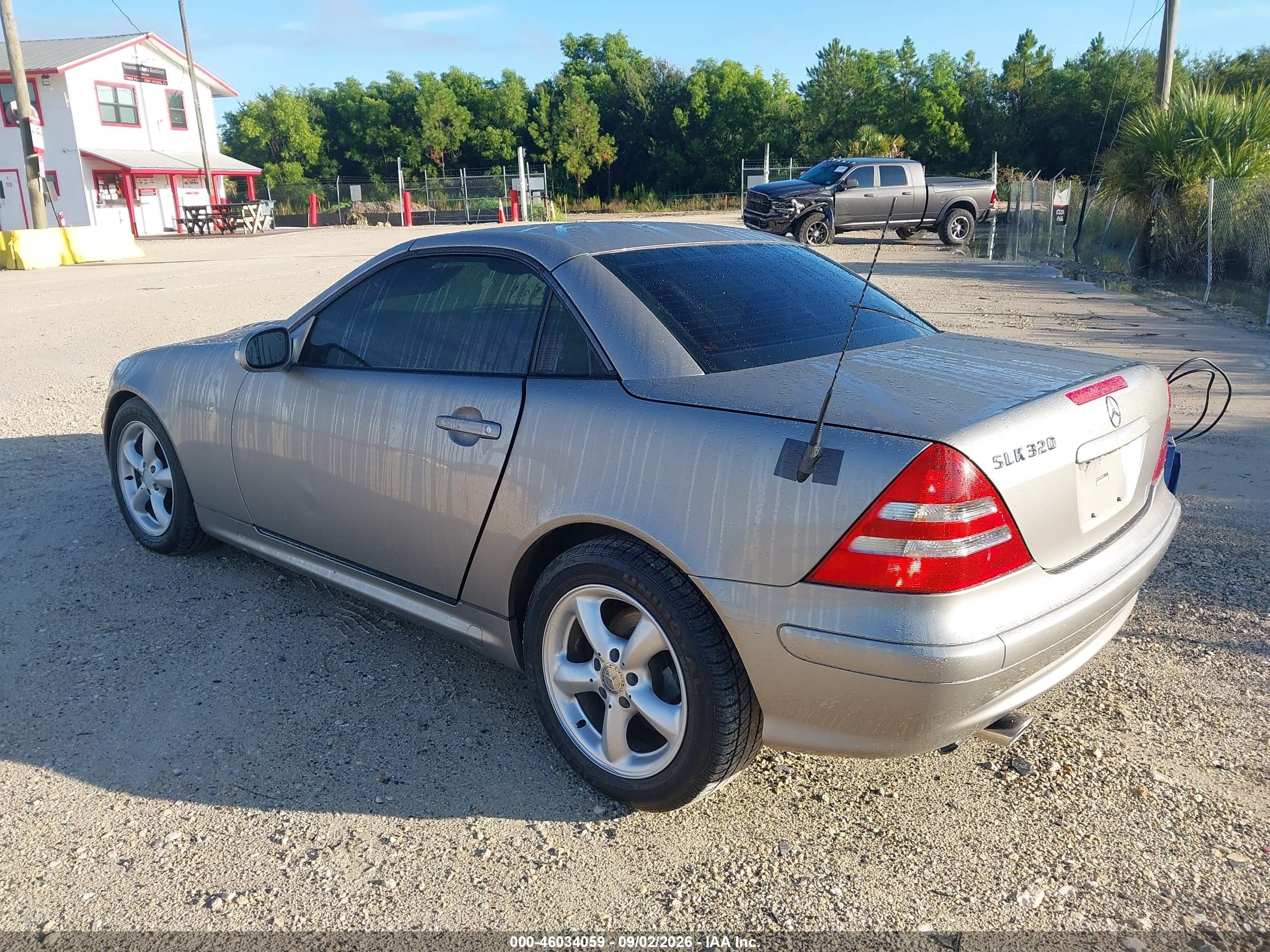 2003 Mercedes-benz Slk 320 Tan vin: WDBKK65F03F293336