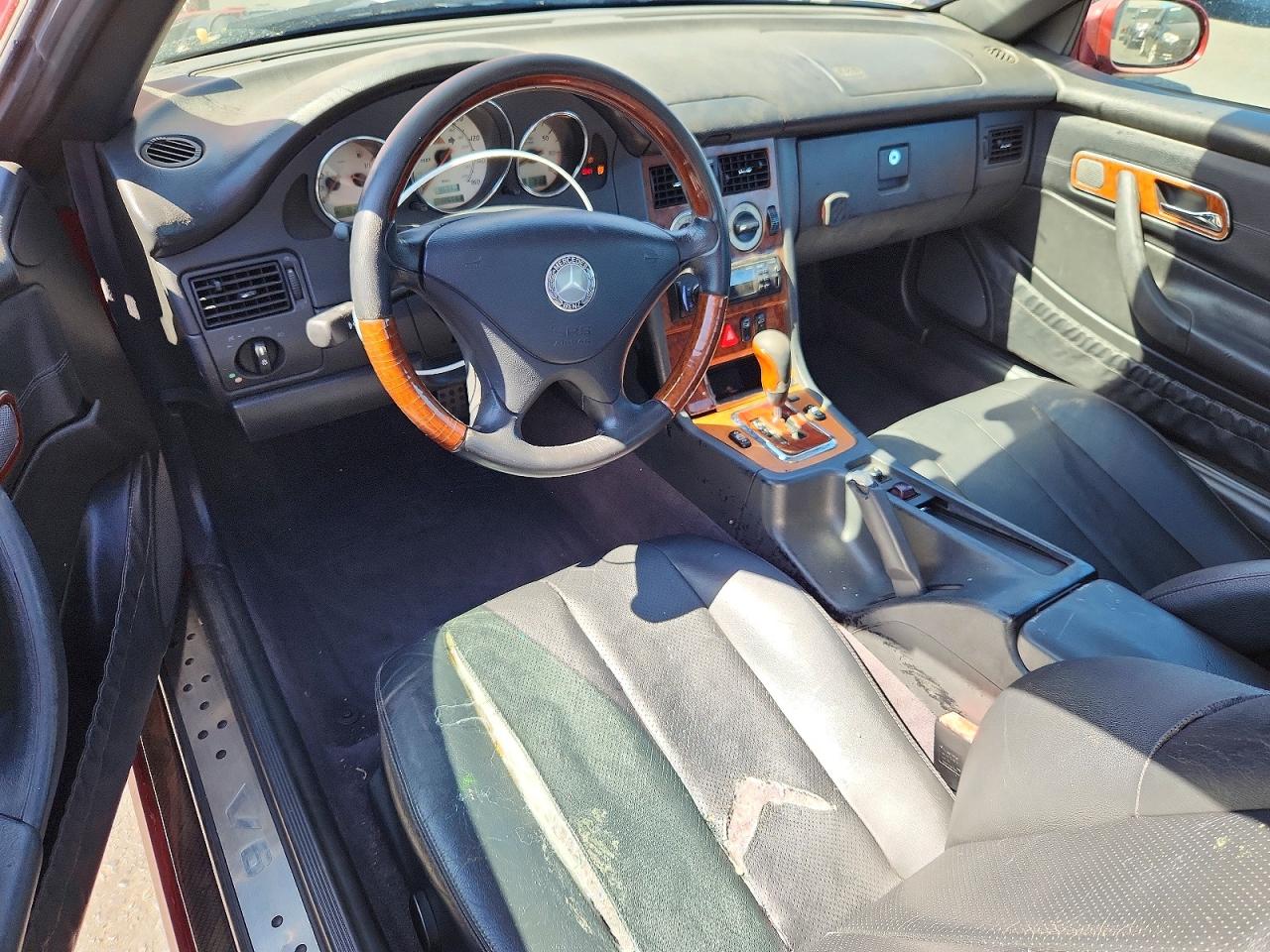 2001 Mercedes-benz Slk 320 Red vin: WDBKK65F11F174658