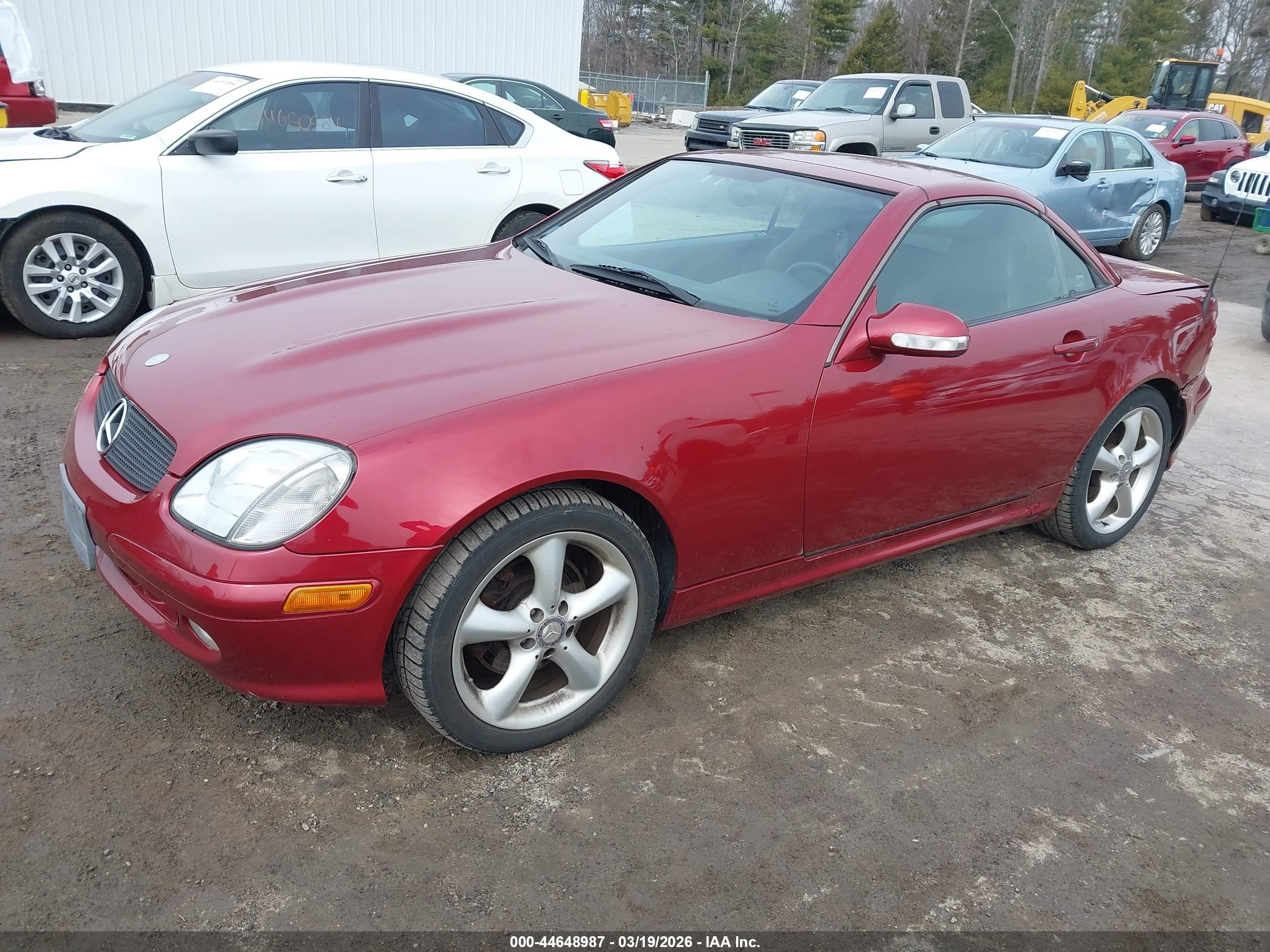 2001 Mercedes-benz Slk 320   Red vin: WDBKK65F11F201809