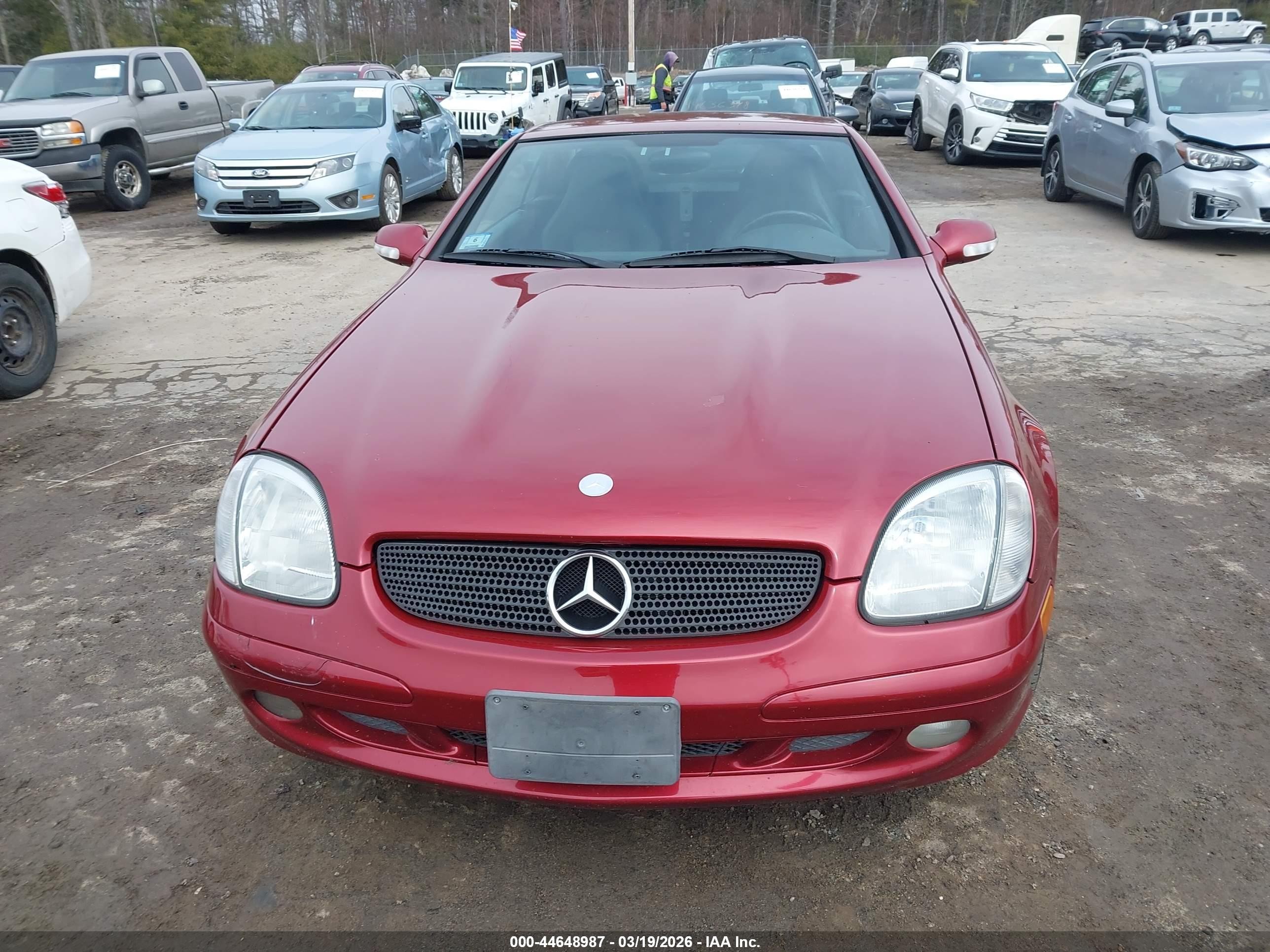 2001 Mercedes-benz Slk 320   Red vin: WDBKK65F11F201809