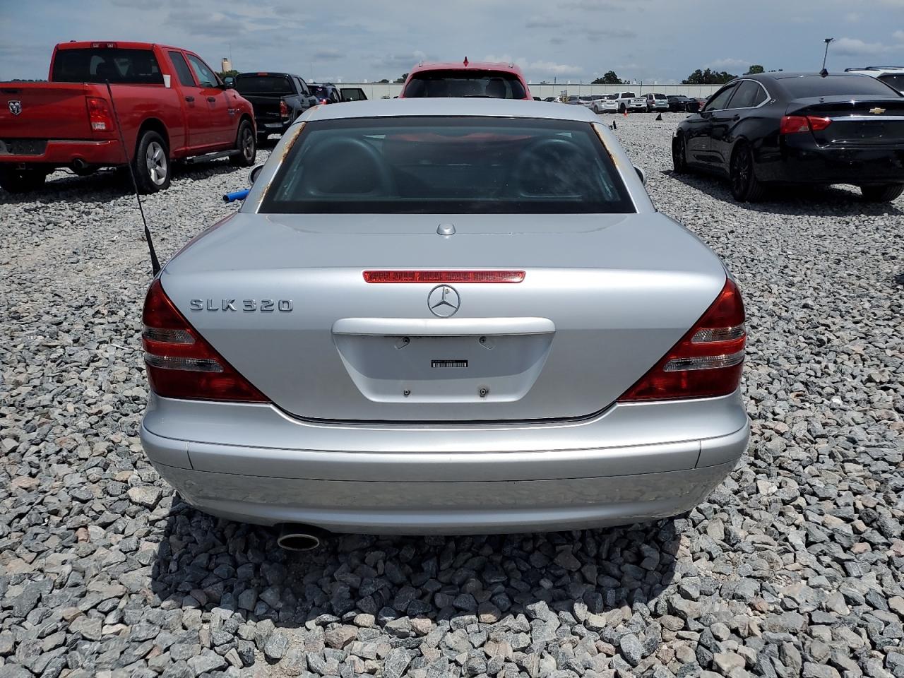 2001 Mercedes-benz Slk 320 Silver vin: WDBKK65F11F206993