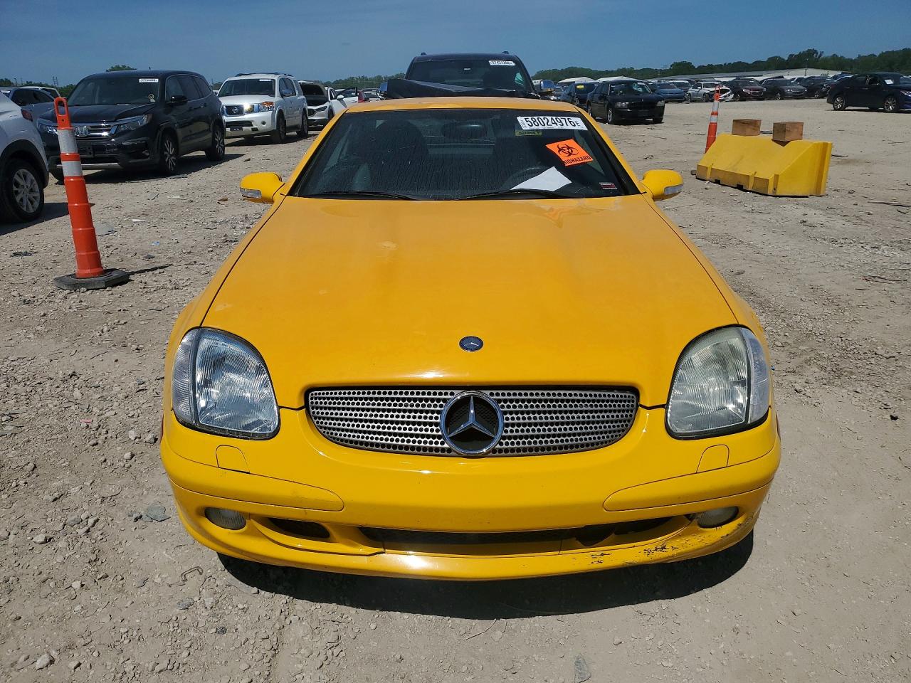 2002 Mercedes-benz Slk 320 Yellow vin: WDBKK65F12F243866