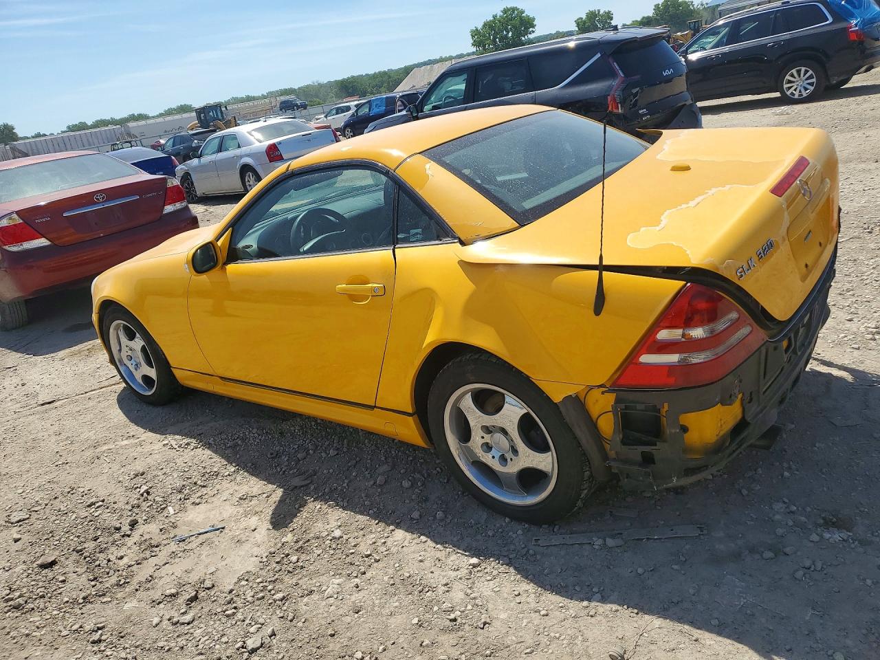 2002 Mercedes-benz Slk 320 Yellow vin: WDBKK65F12F243866