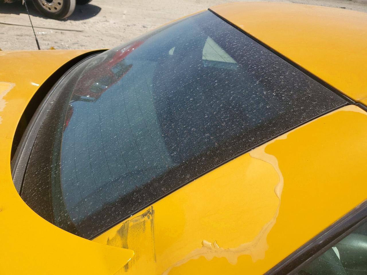 2002 Mercedes-benz Slk 320 Yellow vin: WDBKK65F12F243866
