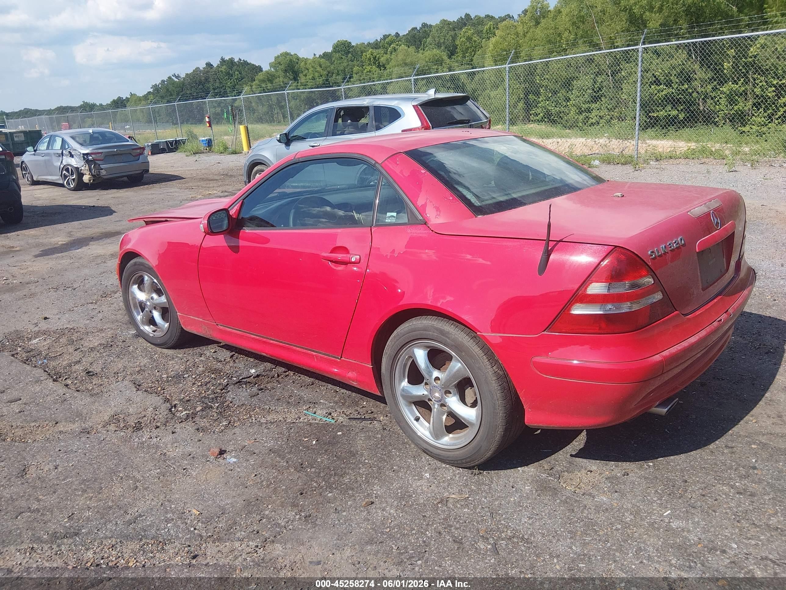 2002 Mercedes-benz Slk 320 Красный vin: WDBKK65F12F265656