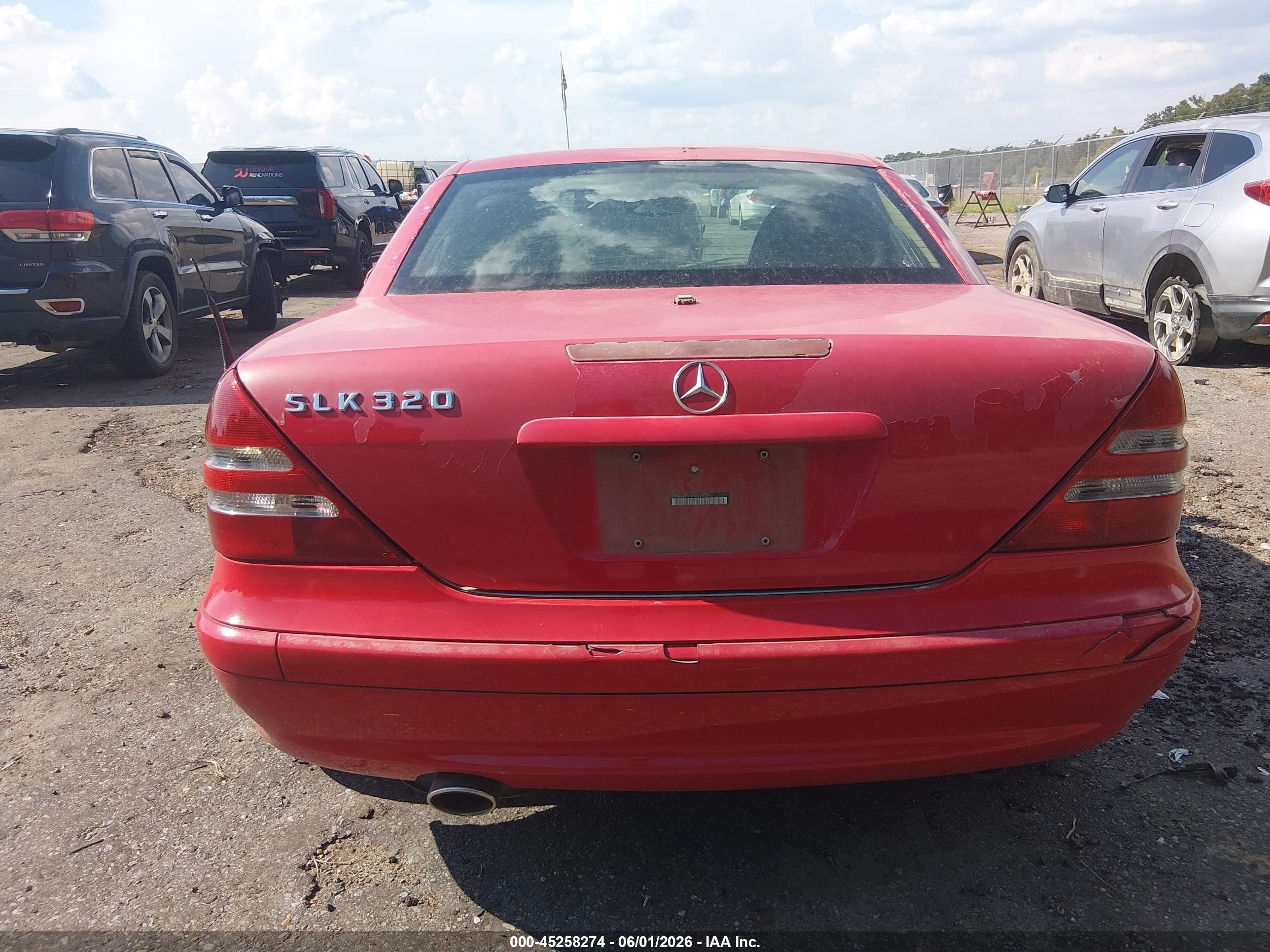 2002 Mercedes-benz Slk 320 Красный vin: WDBKK65F12F265656