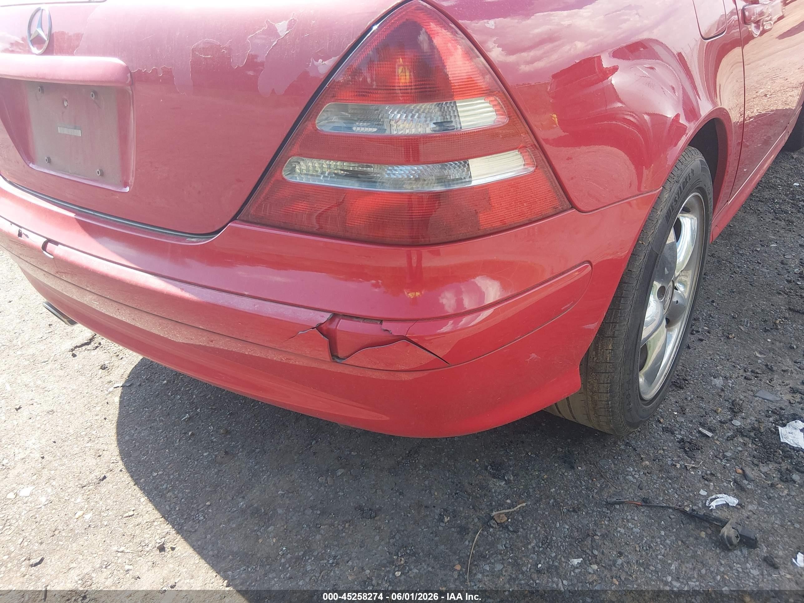 2002 Mercedes-benz Slk 320 Красный vin: WDBKK65F12F265656