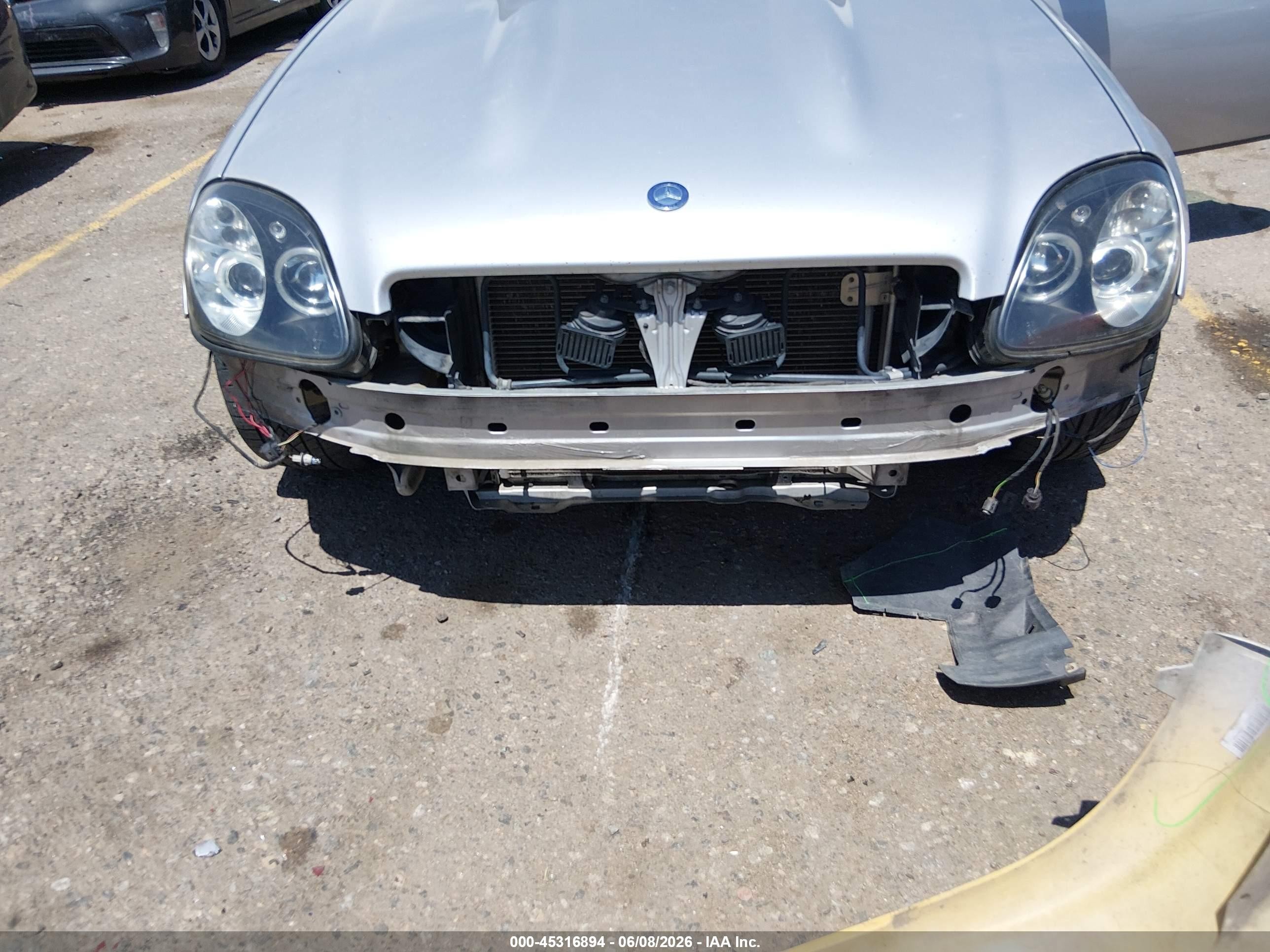 2003 Mercedes-benz Slk 320   Silver vin: WDBKK65F13F284225