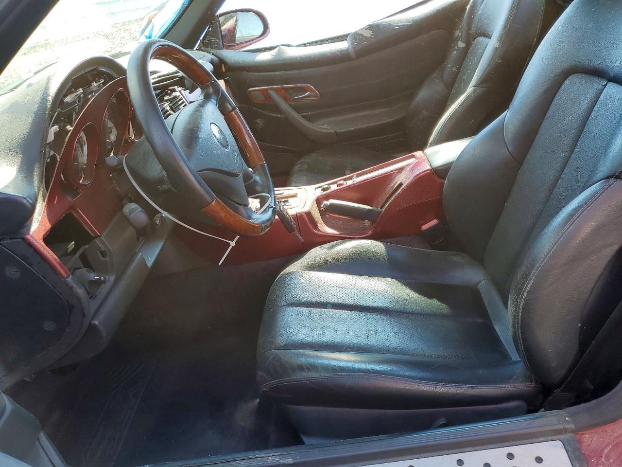 2001 Mercedes-benz Slk 320 Red vin: WDBKK65F21F205352