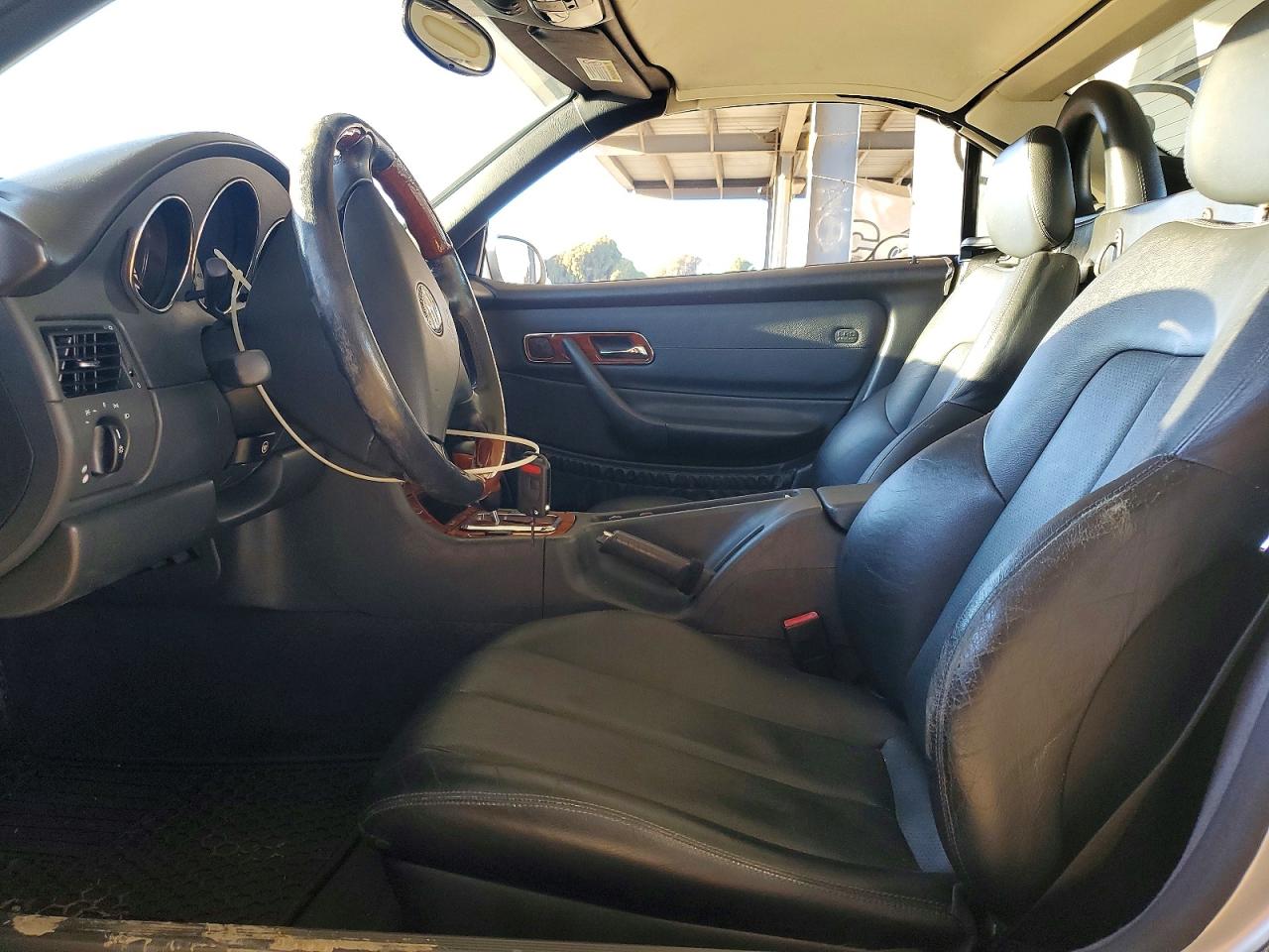 2001 Mercedes-benz Slk 320 Silver vin: WDBKK65F21F214374