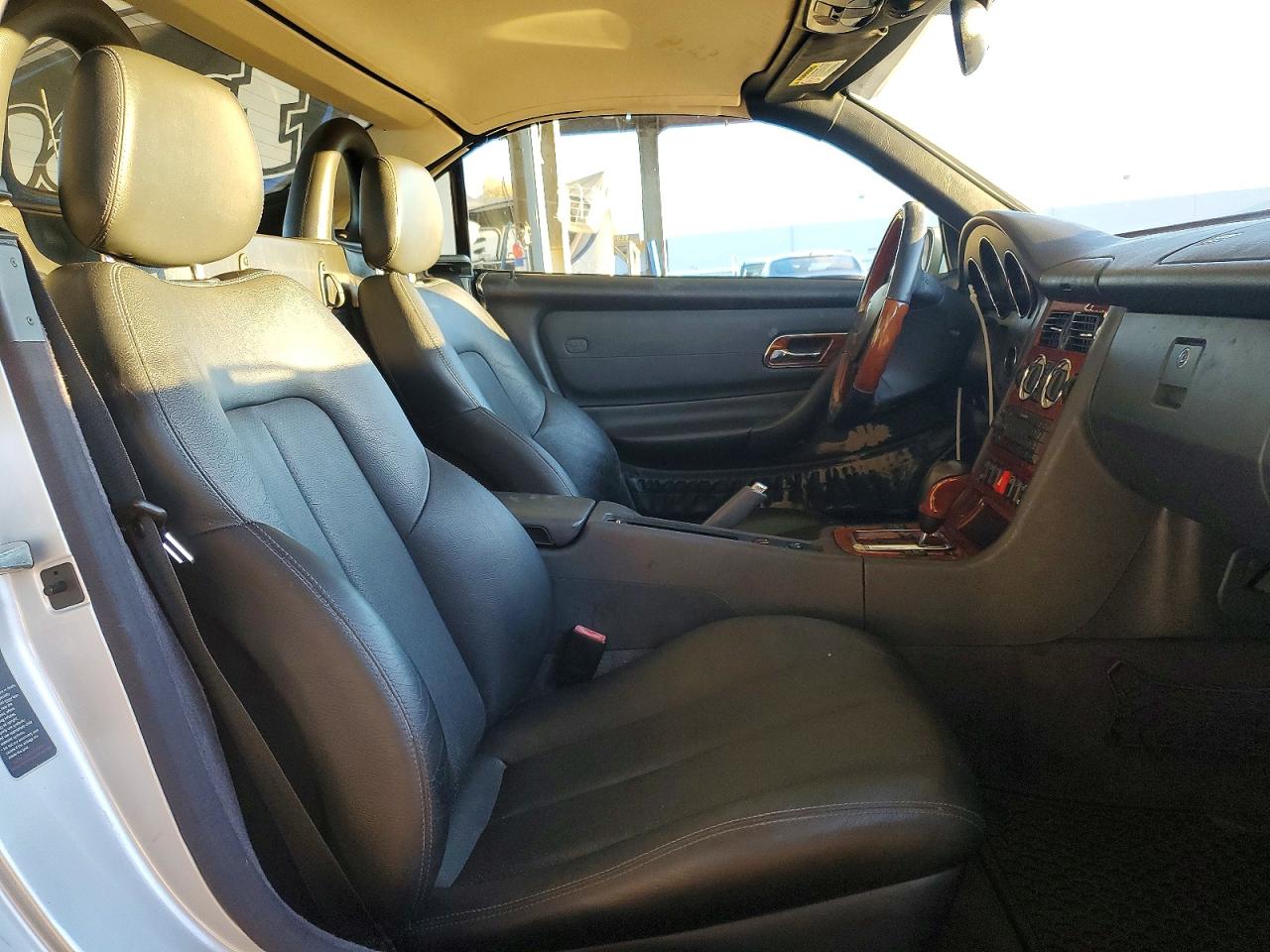 2001 Mercedes-benz Slk 320 Silver vin: WDBKK65F21F214374