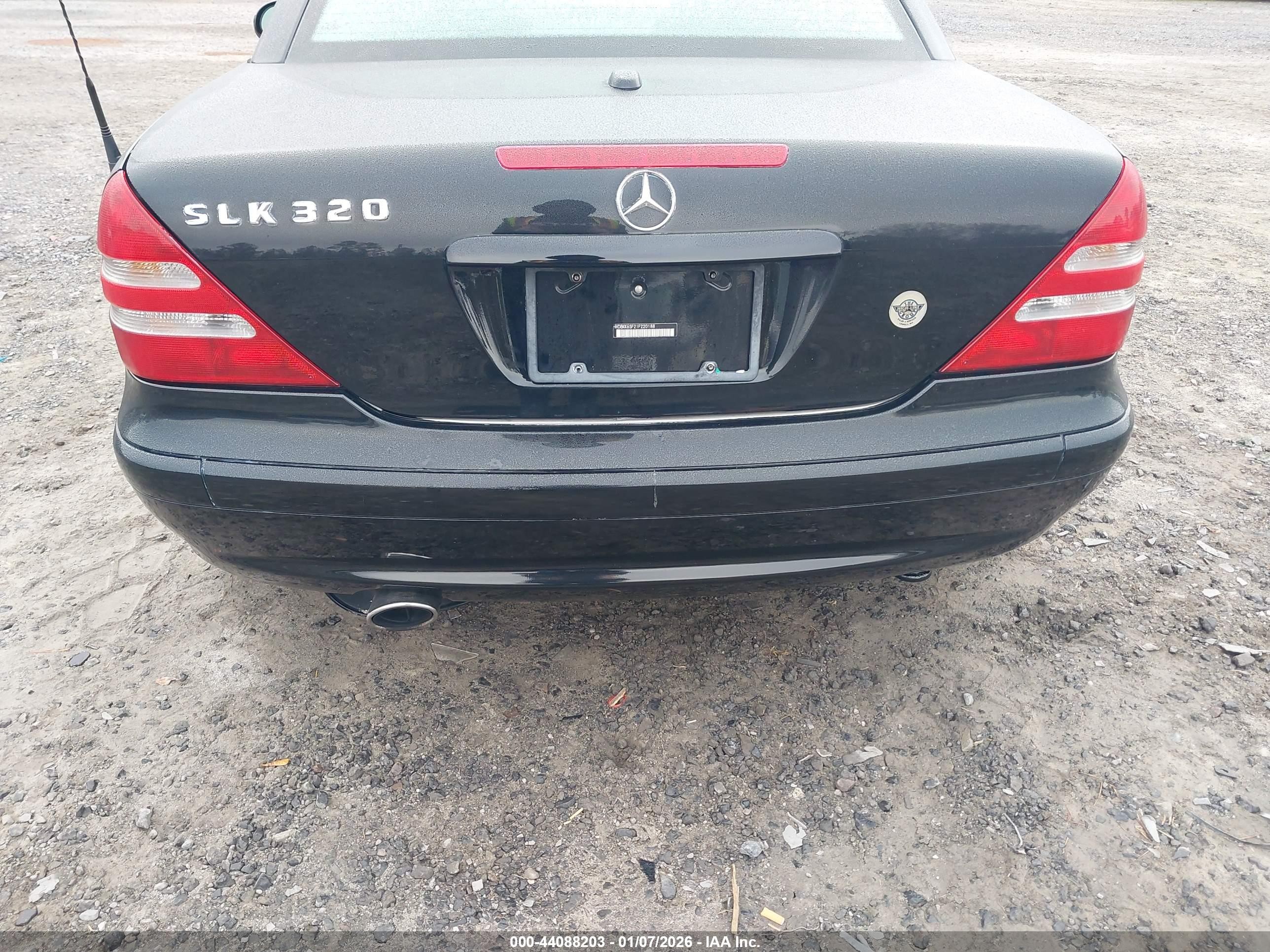 2001 Mercedes-benz Slk 320   Black vin: WDBKK65F21F220188