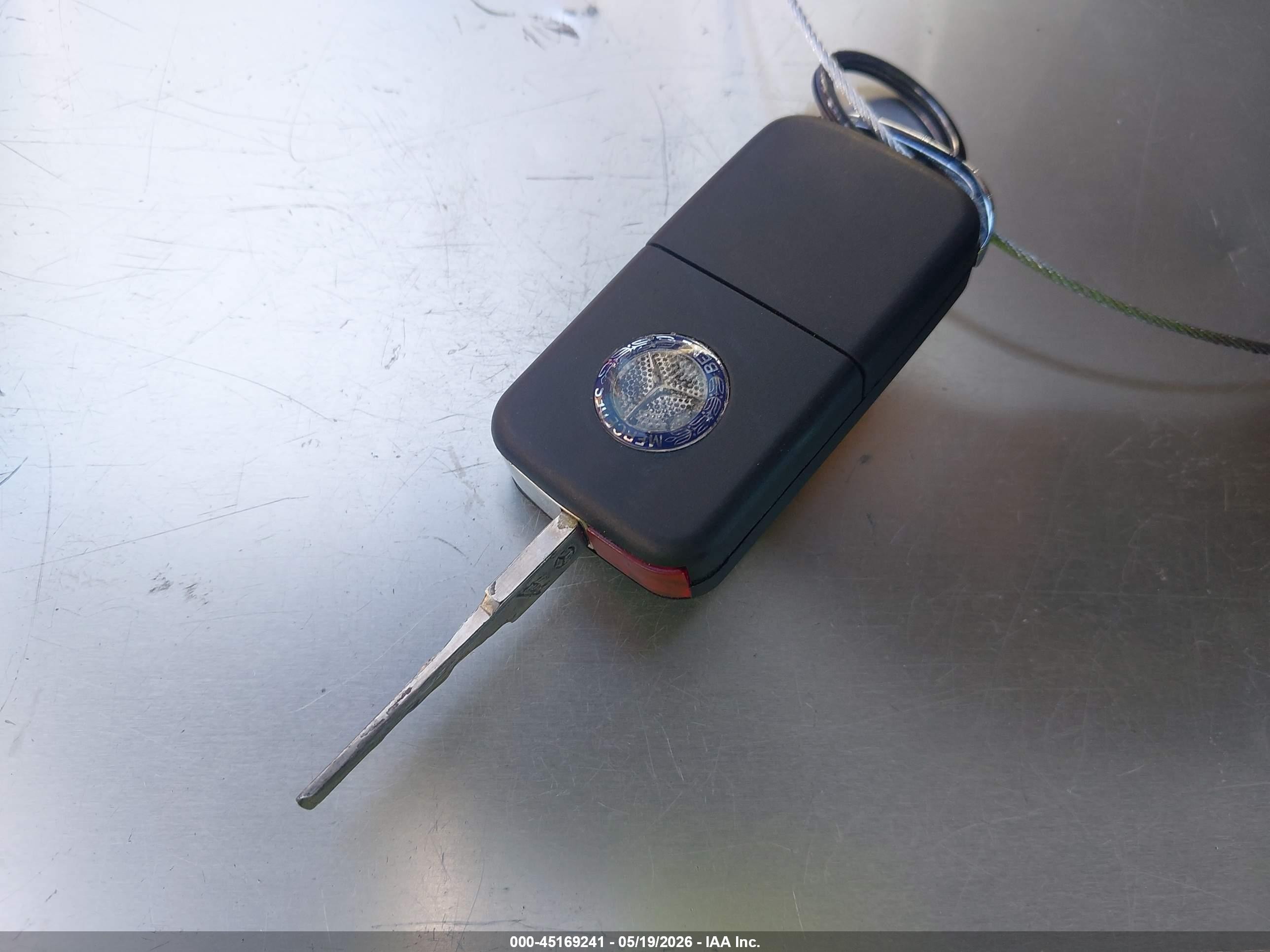 2002 Mercedes-benz Slk 320   Бордовый vin: WDBKK65F22F243875