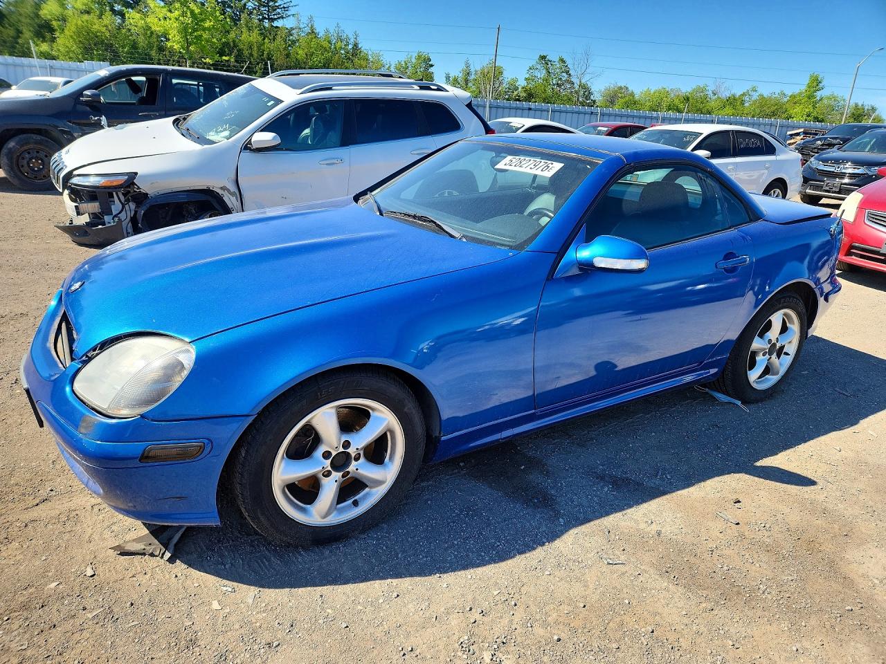 2002 Mercedes-benz Slk 320 Blue vin: WDBKK65F22F256075