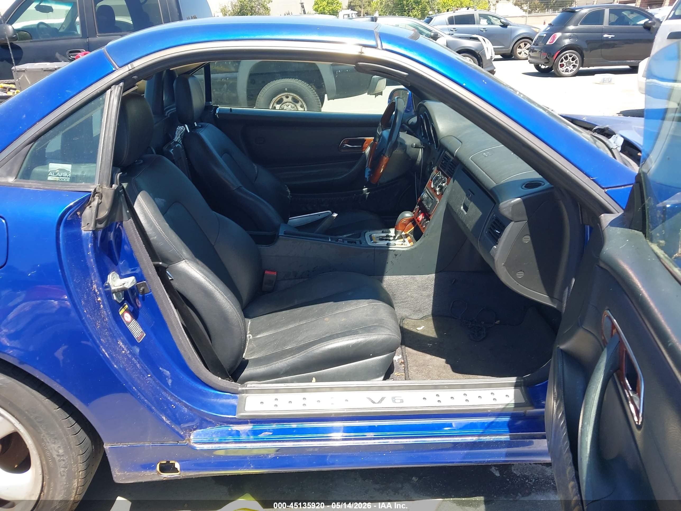 2001 Mercedes-benz Slk 320   Blue vin: WDBKK65F31F193521