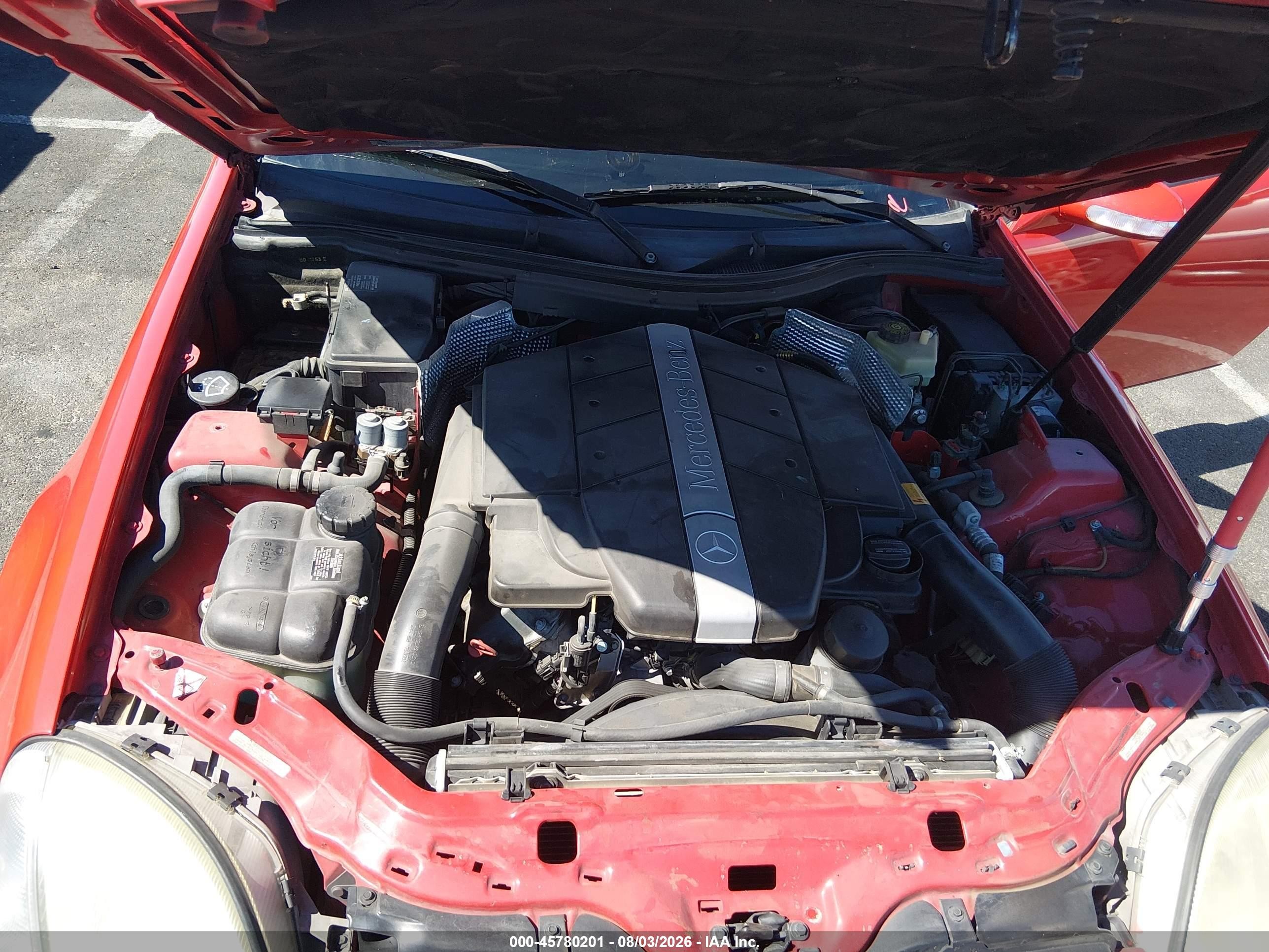 2001 Mercedes-benz Slk 320   Red vin: WDBKK65F31F193793