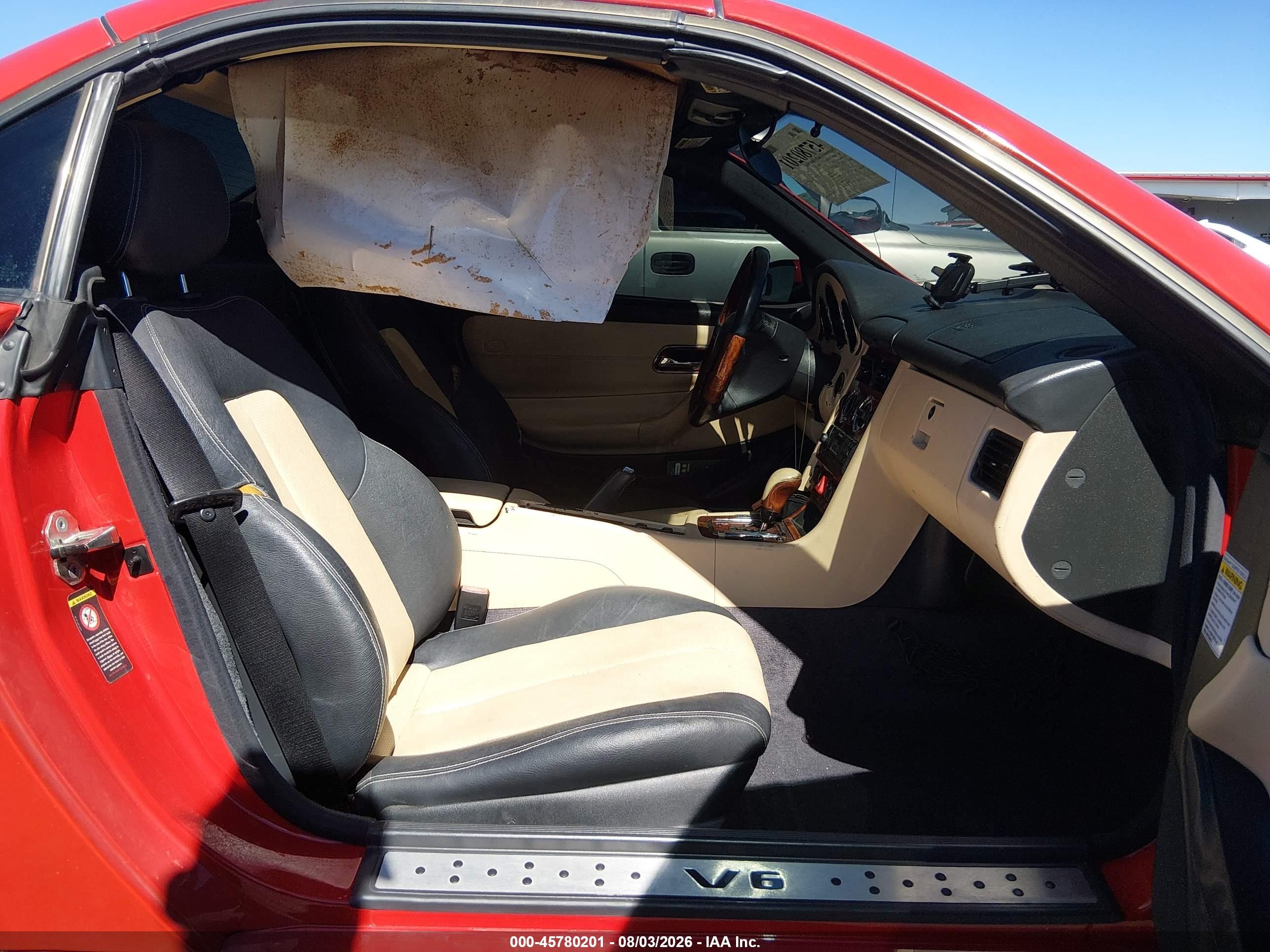 2001 Mercedes-benz Slk 320   Red vin: WDBKK65F31F193793