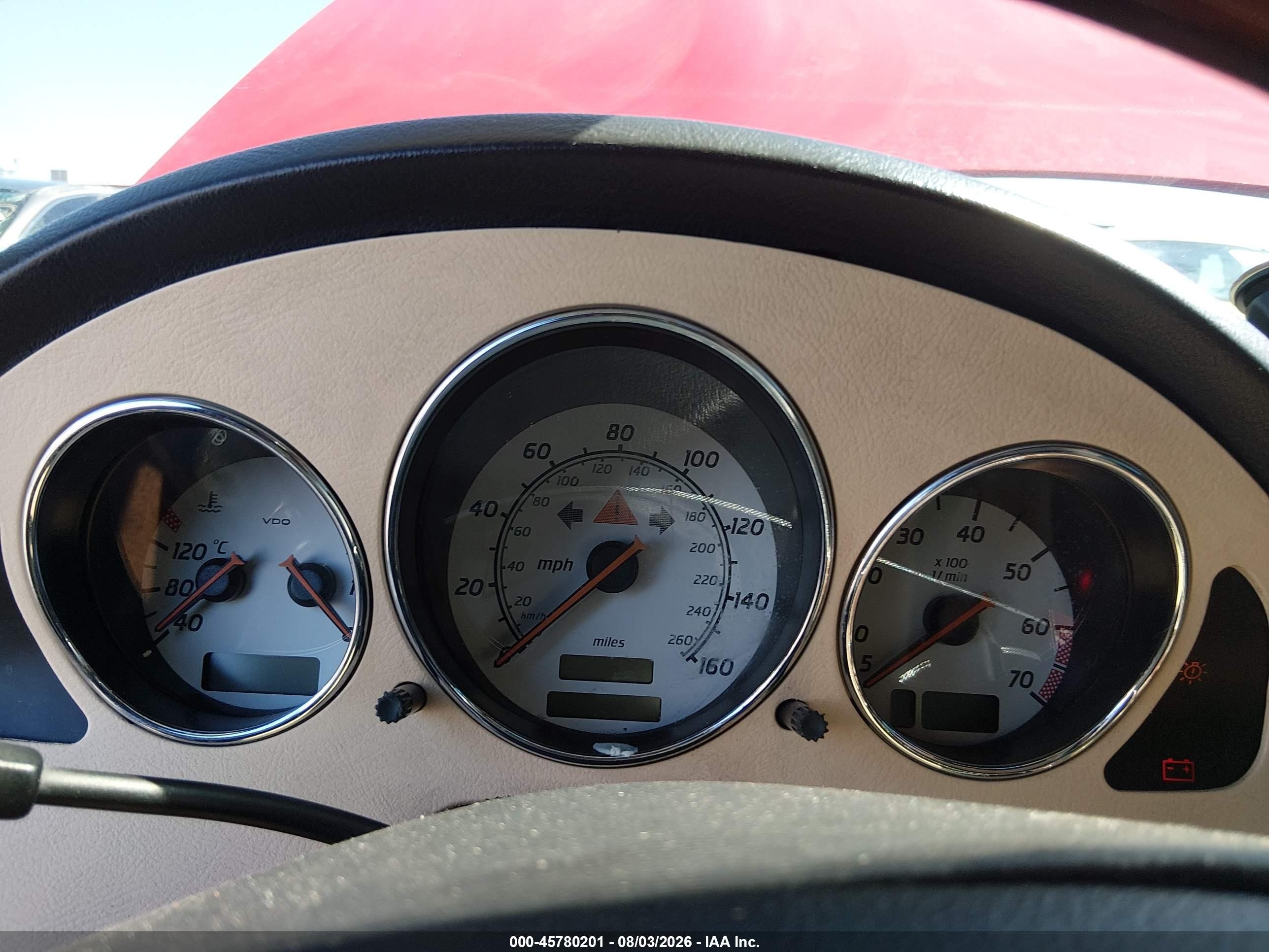 2001 Mercedes-benz Slk 320   Red vin: WDBKK65F31F193793