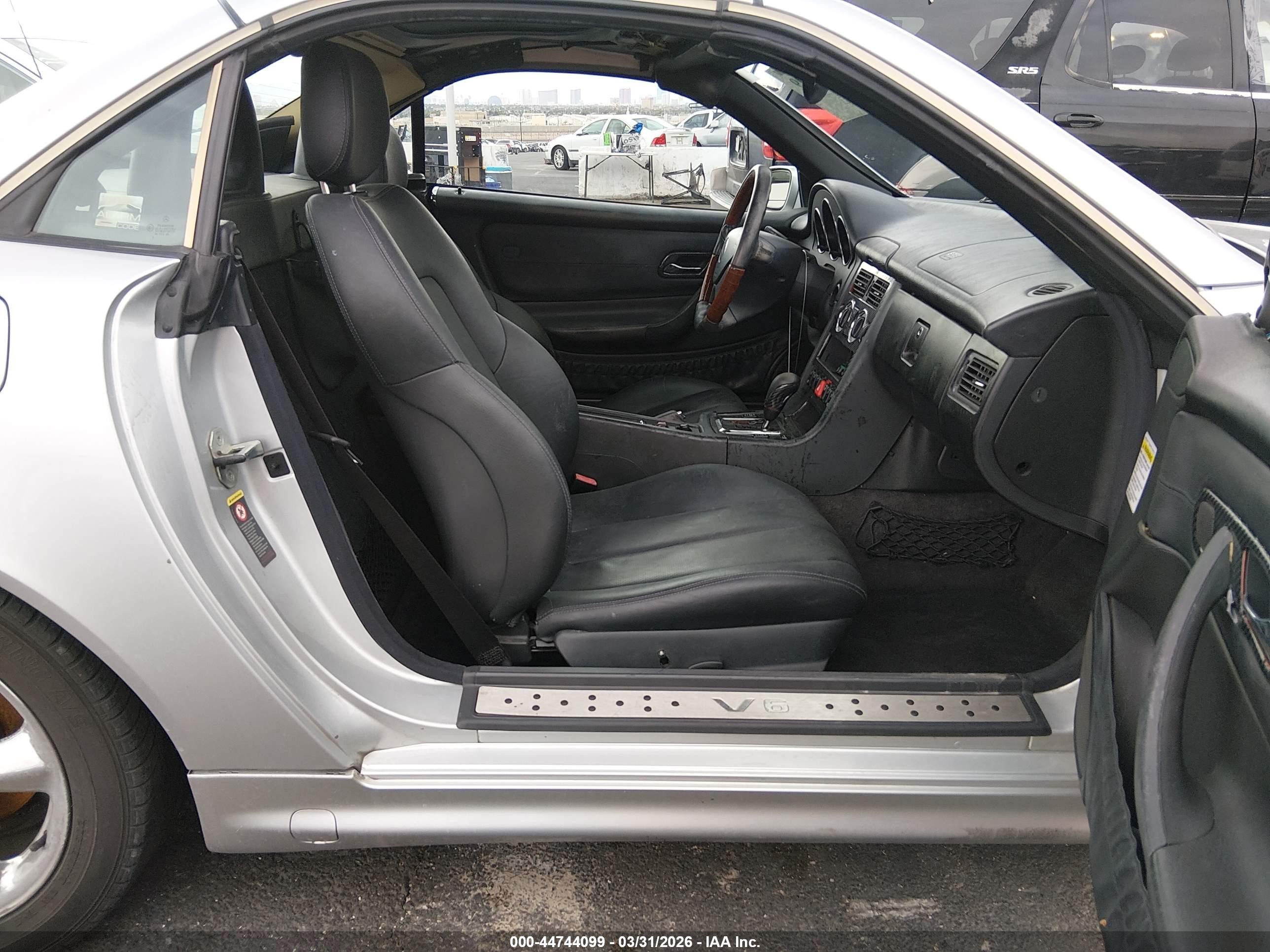 2001 Mercedes-benz Slk 320 Silver vin: WDBKK65F31F217865