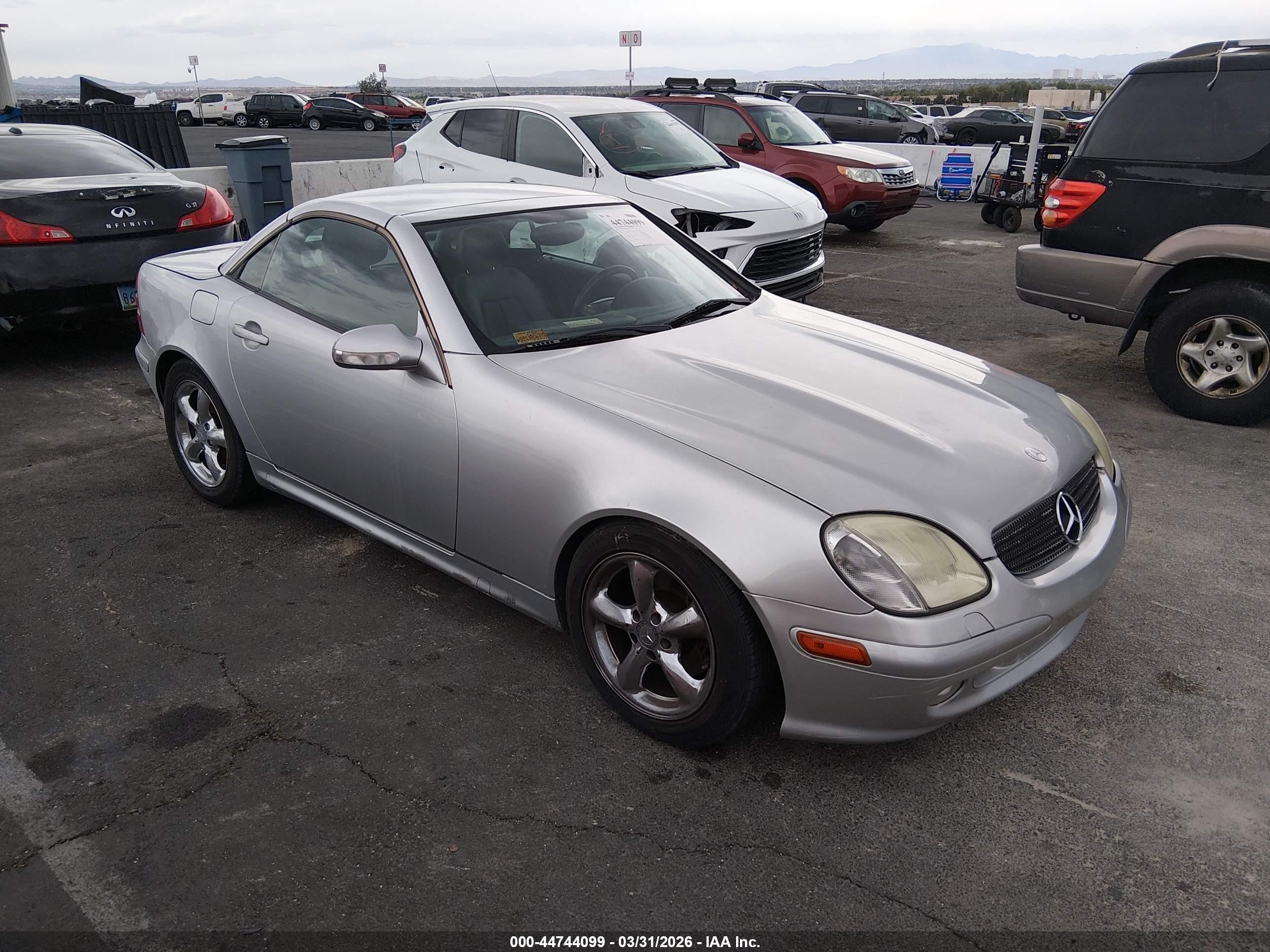 2001 Mercedes-benz Slk 320 Silver vin: WDBKK65F31F217865