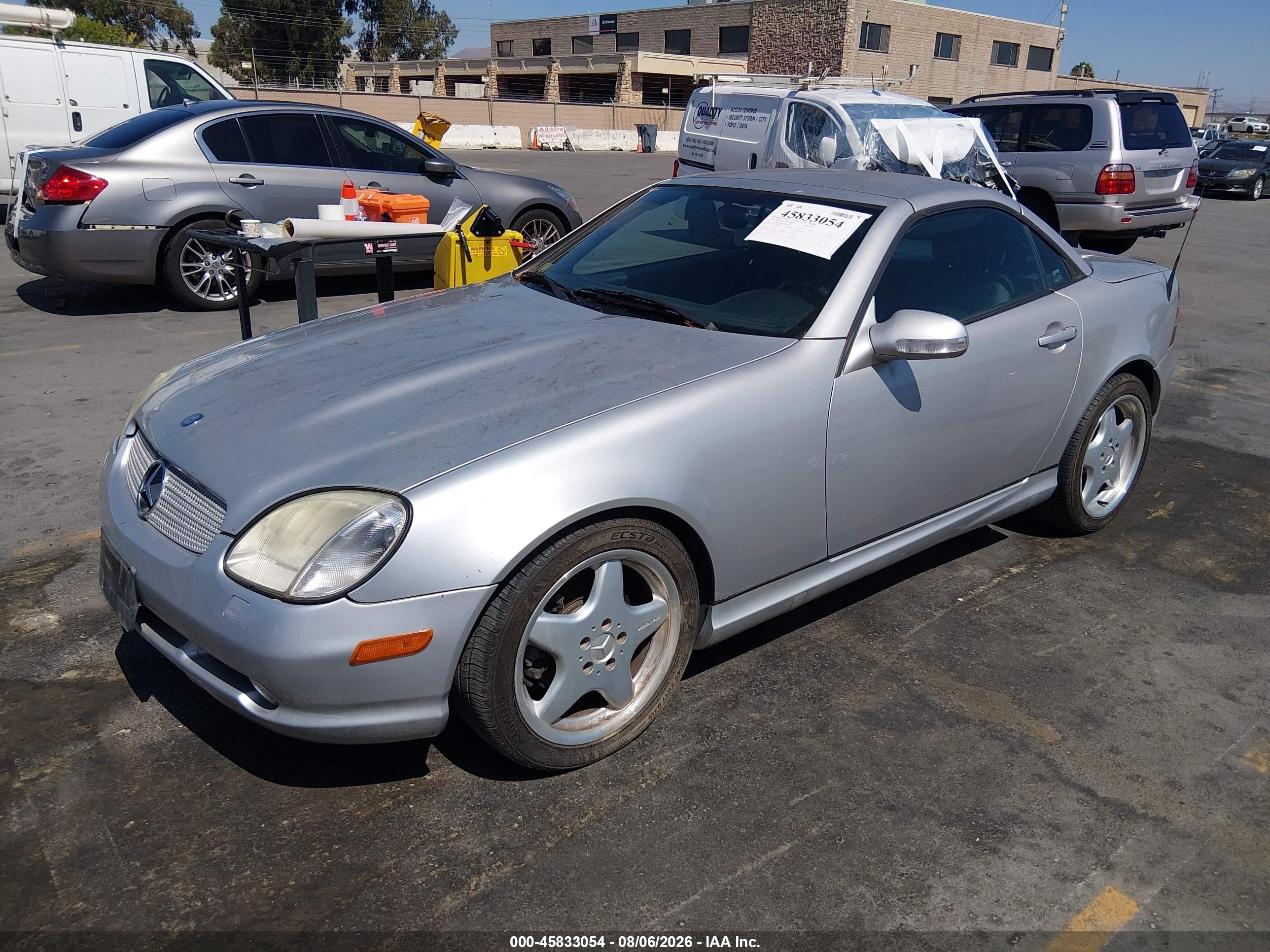 2001 Mercedes-benz Slk 320   Silver vin: WDBKK65F31F219390
