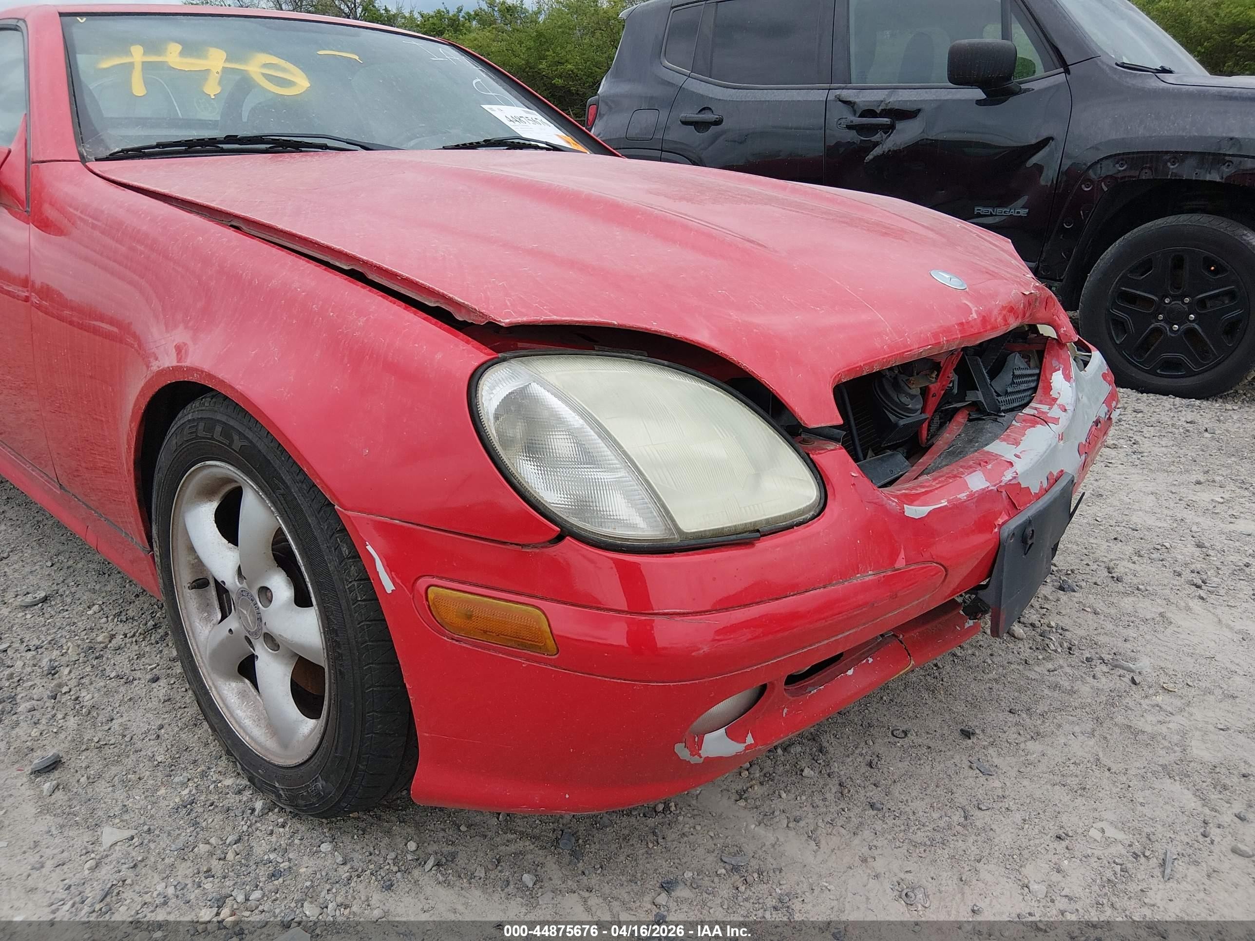 2002 Mercedes-benz Slk 320   Красный vin: WDBKK65F32F260149