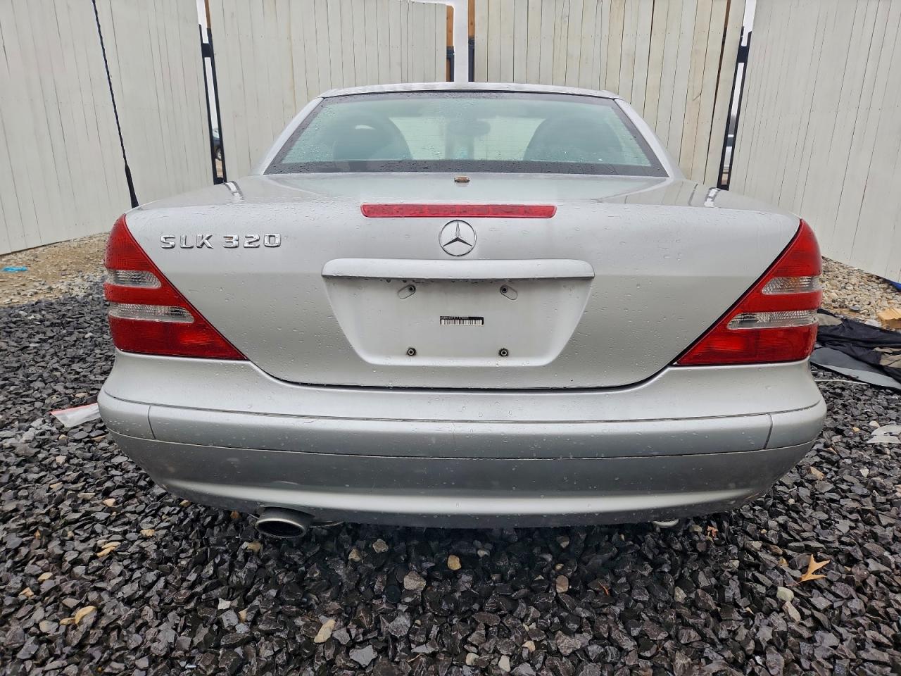 2001 Mercedes-benz Slk 320 Silver vin: WDBKK65F41F178865