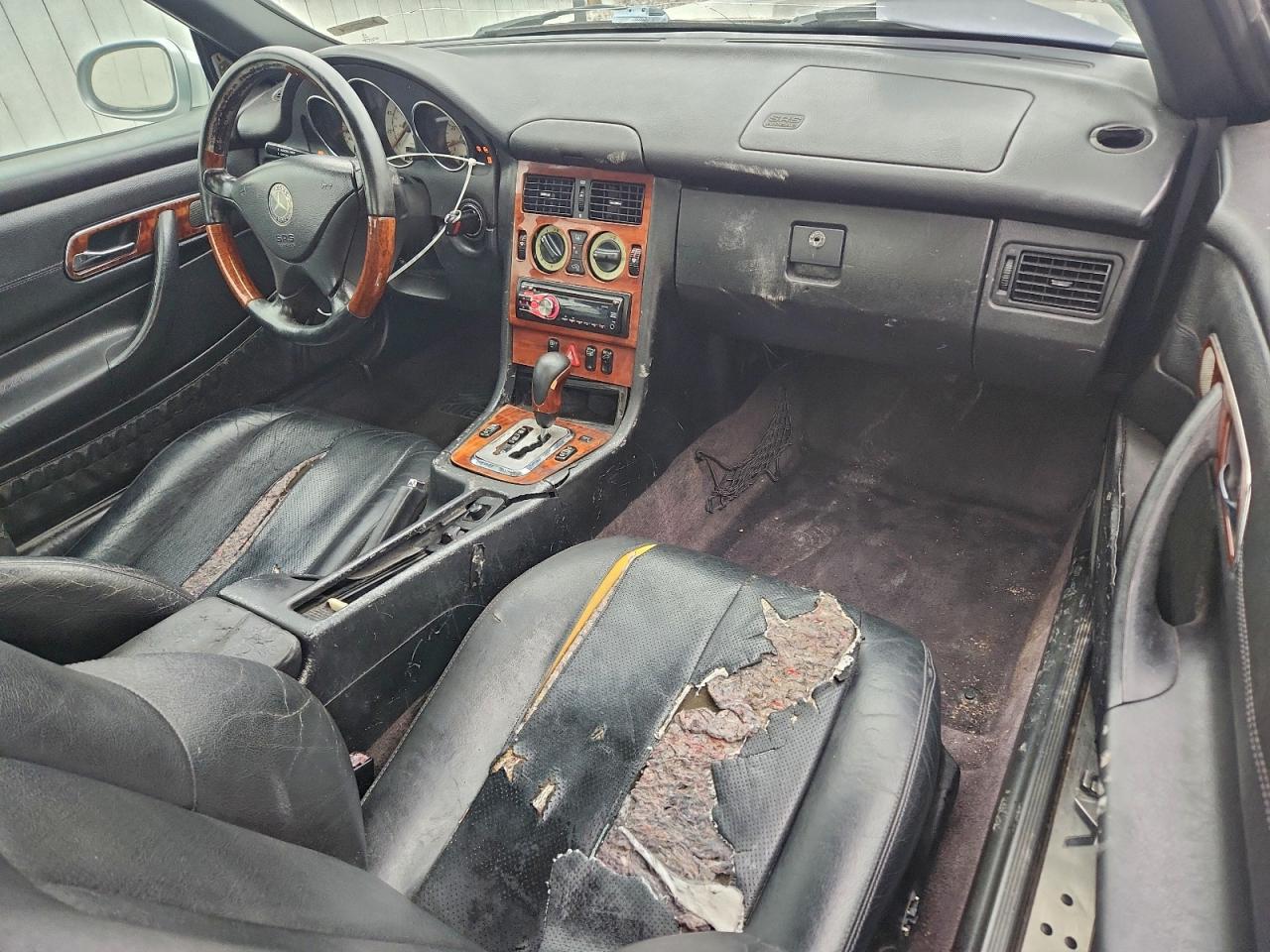 2001 Mercedes-benz Slk 320 Silver vin: WDBKK65F41F178865