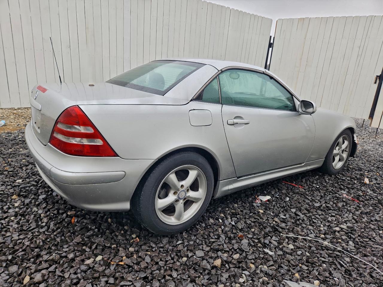2001 Mercedes-benz Slk 320 Silver vin: WDBKK65F41F178865
