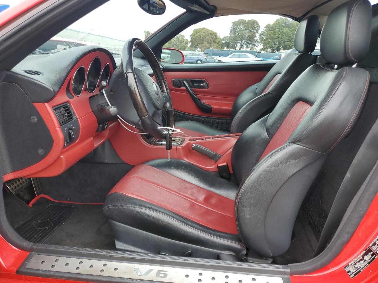 2001 Mercedes-benz Slk 320 Red vin: WDBKK65F41F226946