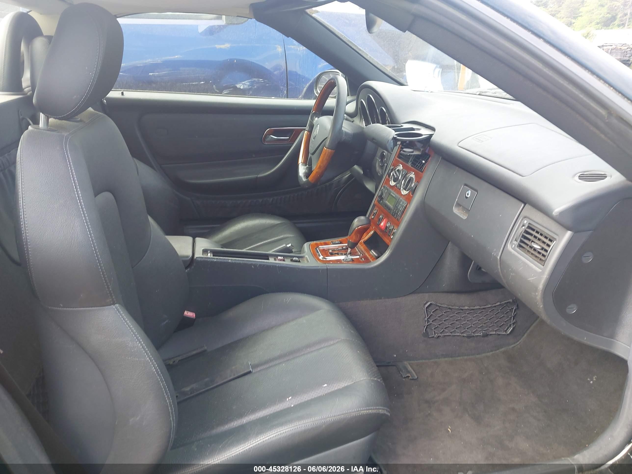 2004 Mercedes-benz Slk 320   Черный vin: WDBKK65F44F305246