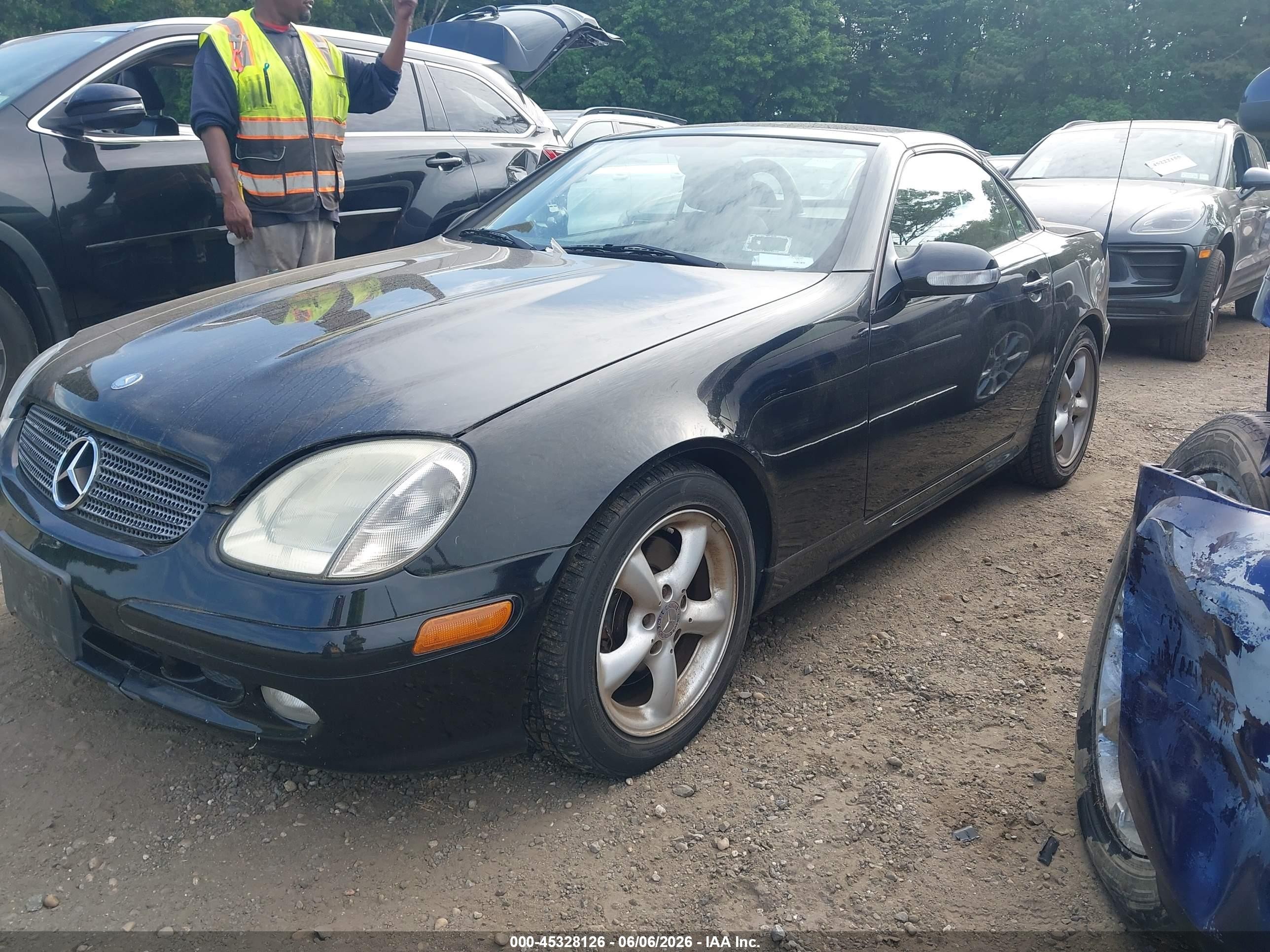 2004 Mercedes-benz Slk 320   Черный vin: WDBKK65F44F305246