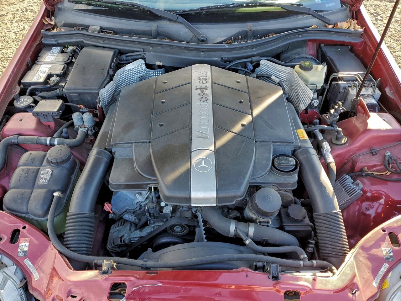 2001 Mercedes-benz Slk 320 Burgundy vin: WDBKK65F51F178437