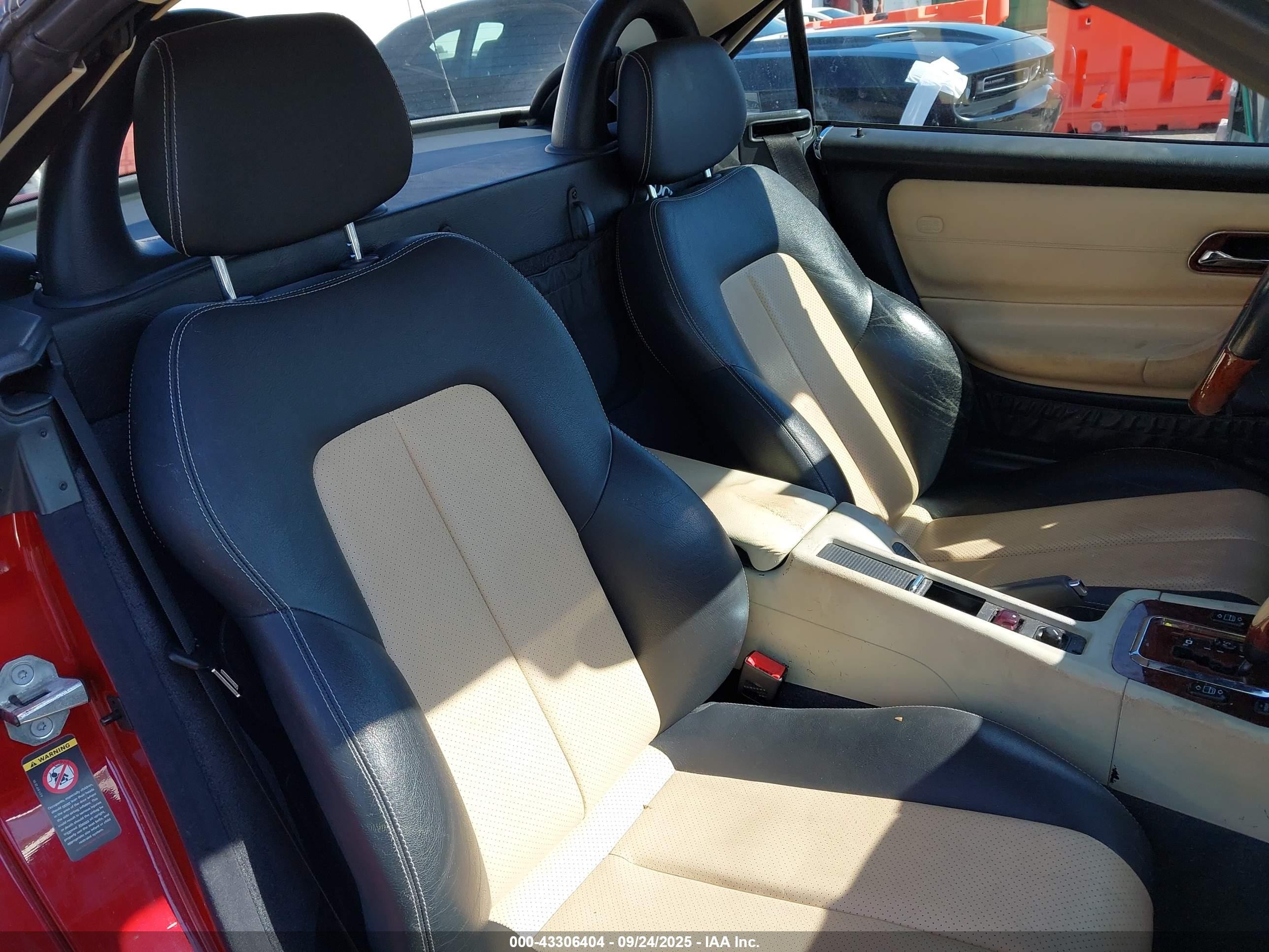 2001 Mercedes-benz Slk 320   Красный vin: WDBKK65F51F208309