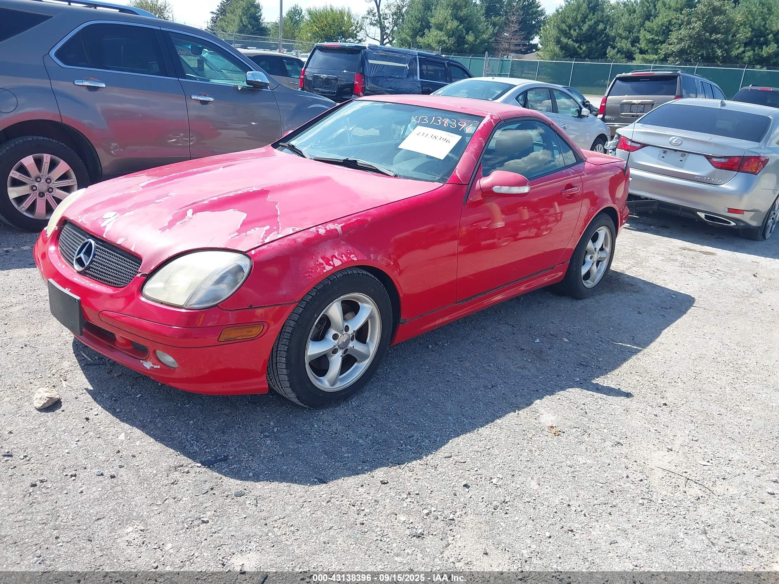 2002 Mercedes-benz Slk 320   Красный vin: WDBKK65F52F250464