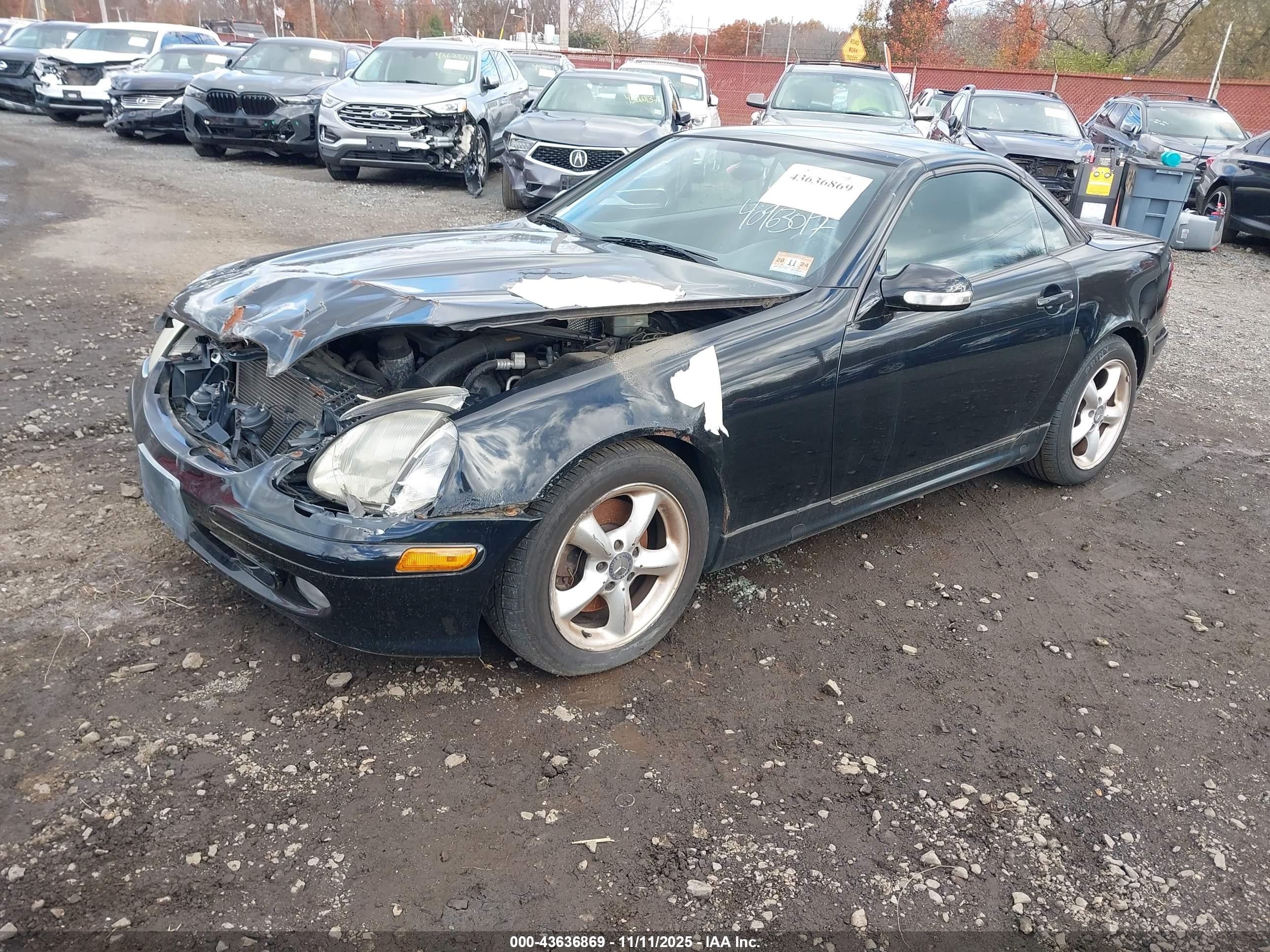 2001 Mercedes-benz Slk 320   Black vin: WDBKK65F61F222865
