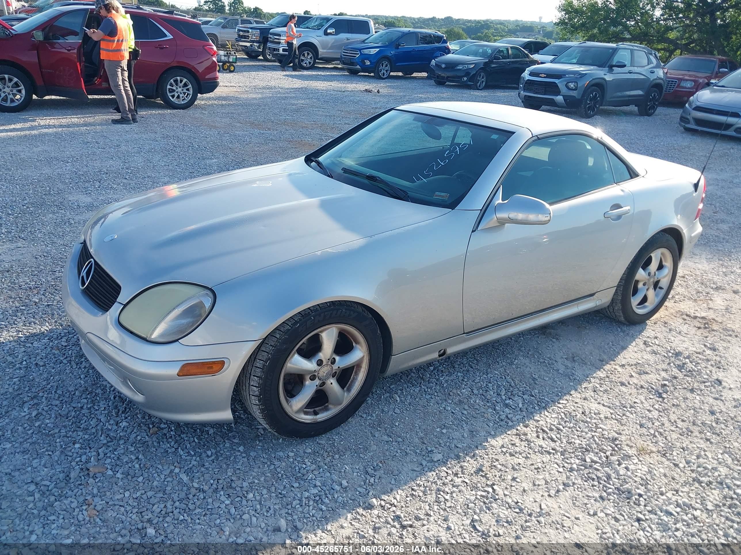 2001 Mercedes-benz Slk 320   Silver vin: WDBKK65F61F224387