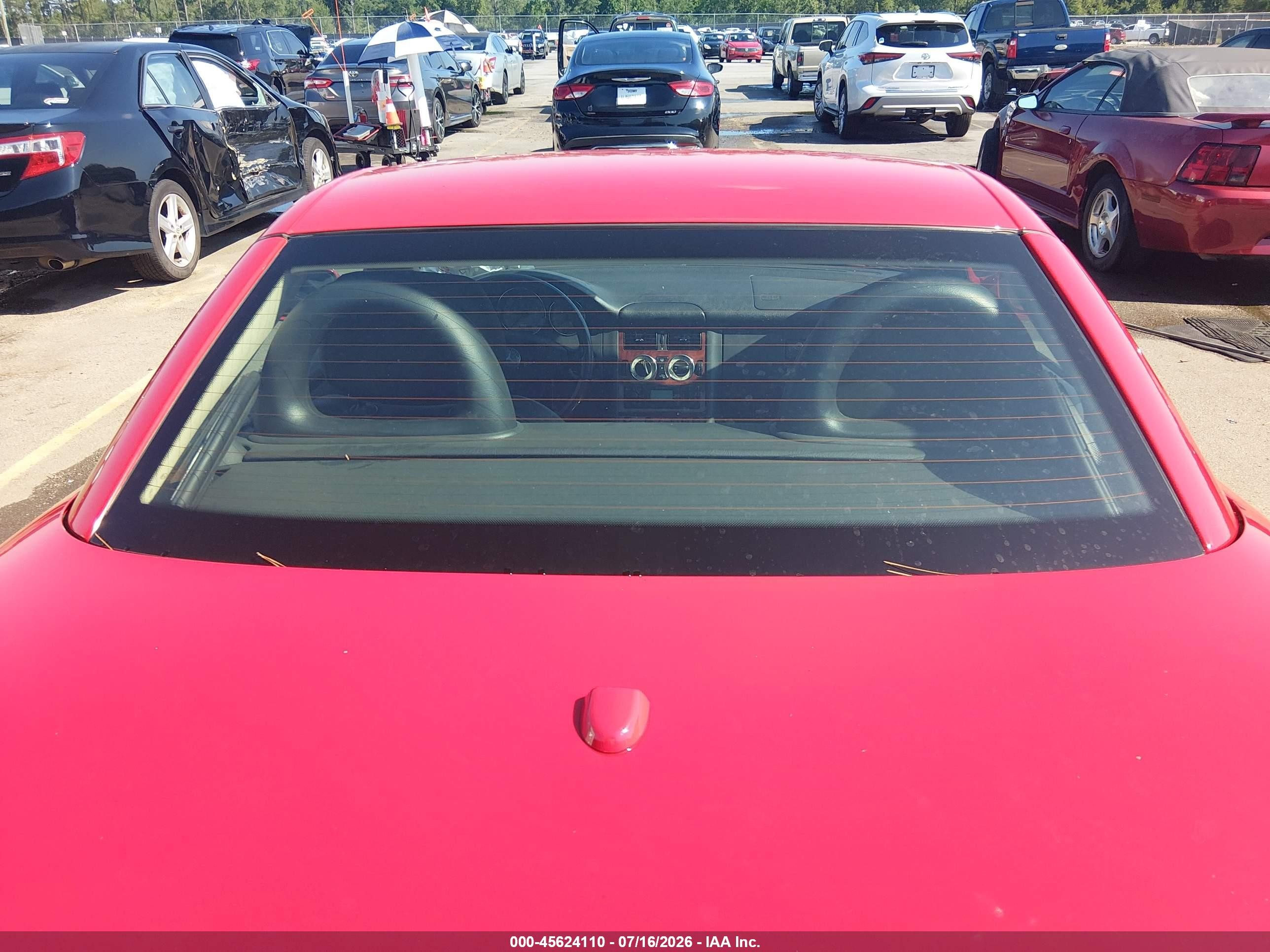 2001 Mercedes-benz Slk 320   Red vin: WDBKK65F61F230867