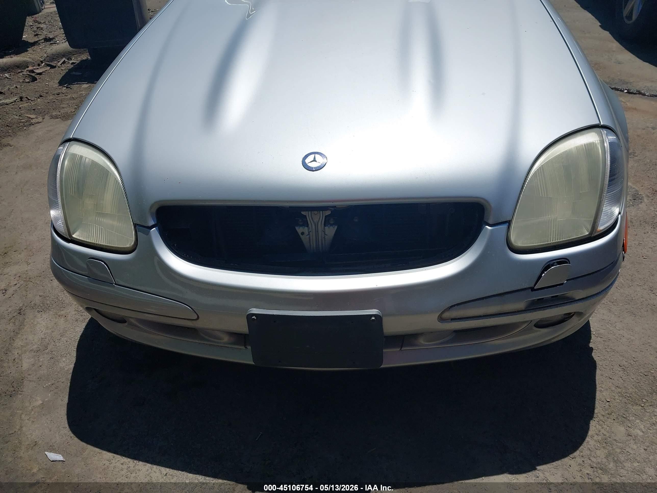 2002 Mercedes-benz Slk 320   Серебряный vin: WDBKK65F62F249484
