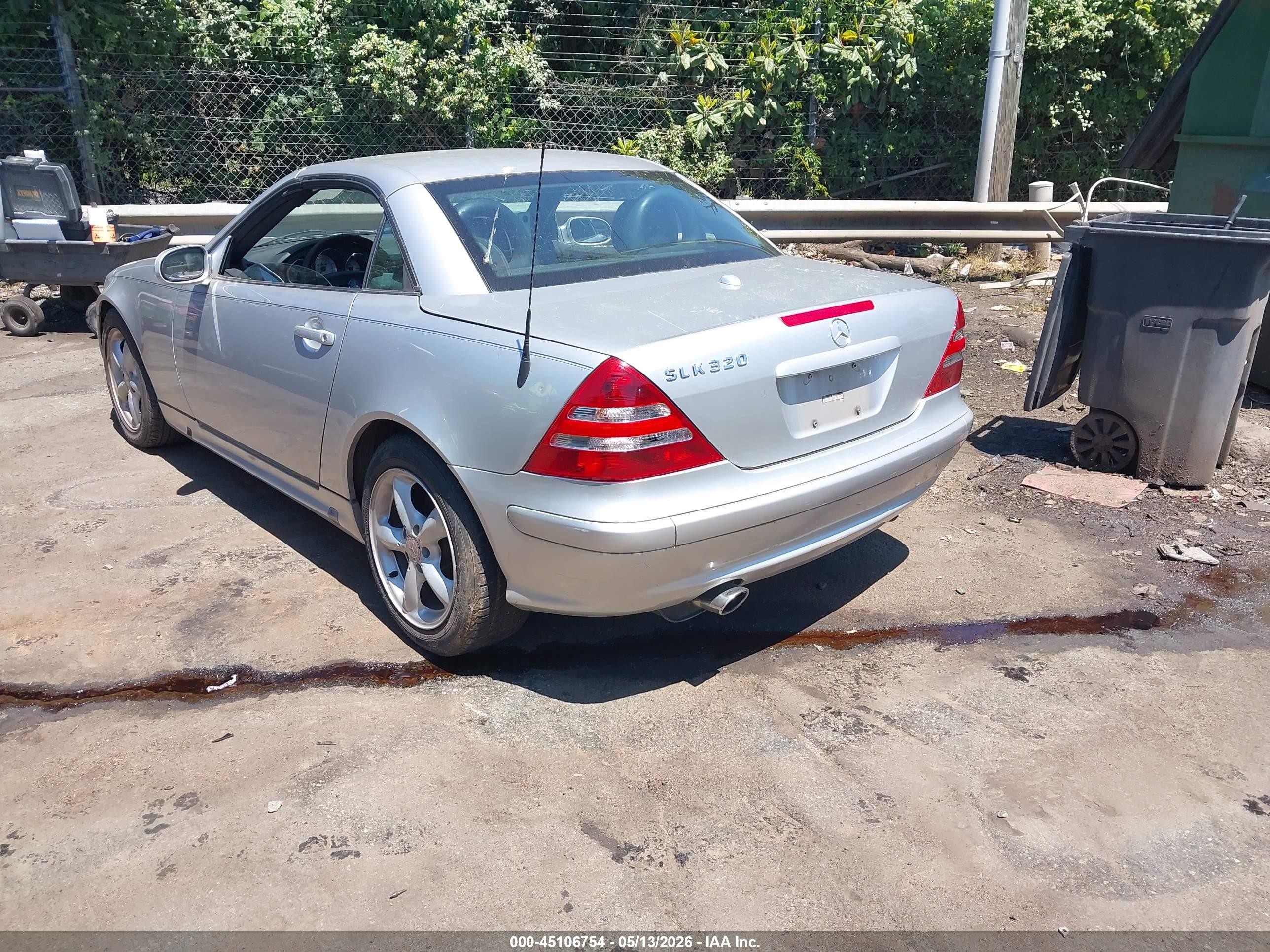 2002 Mercedes-benz Slk 320   Серебряный vin: WDBKK65F62F249484
