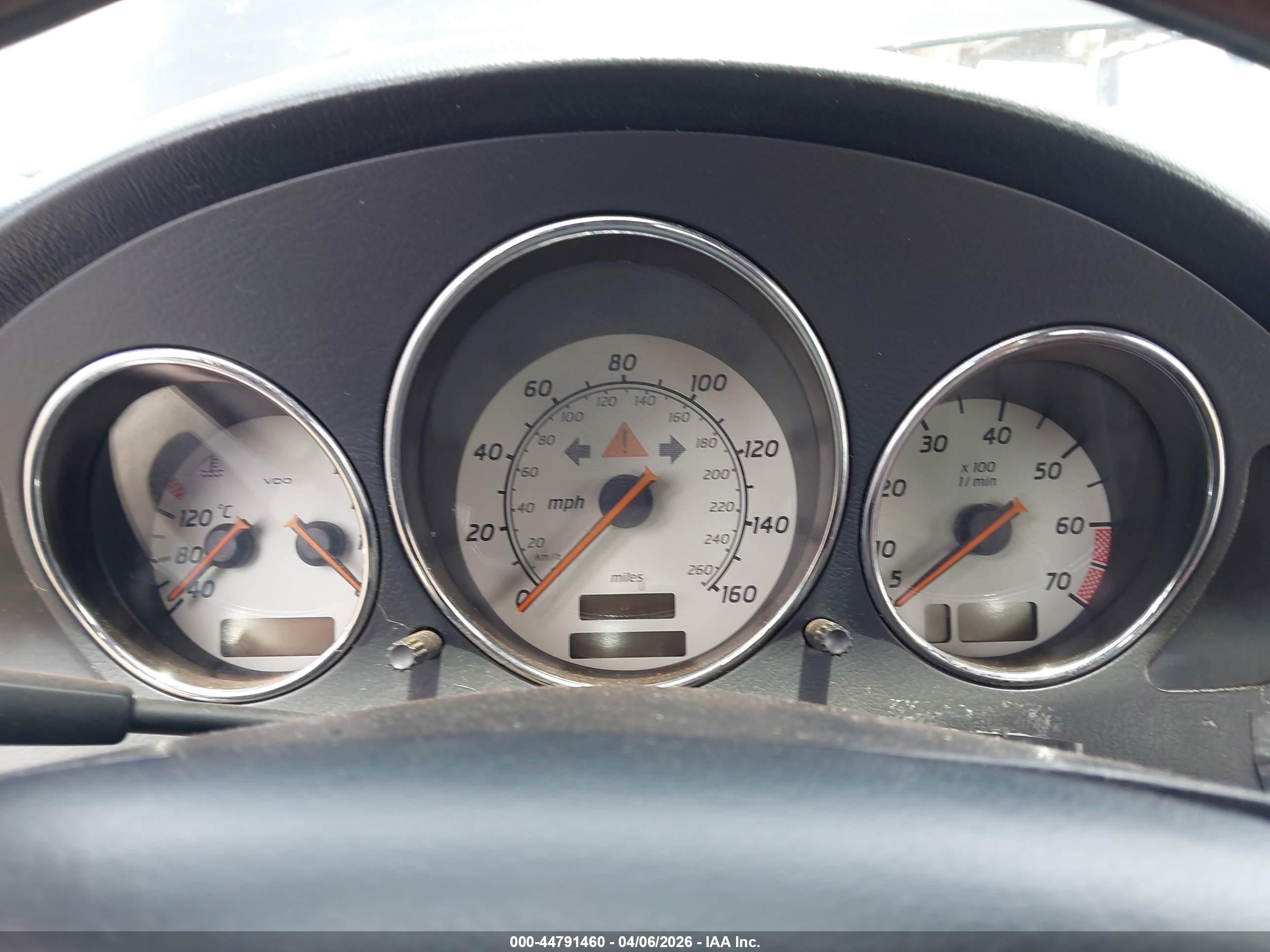 2003 Mercedes-benz Slk 320   Black vin: WDBKK65F63F275262
