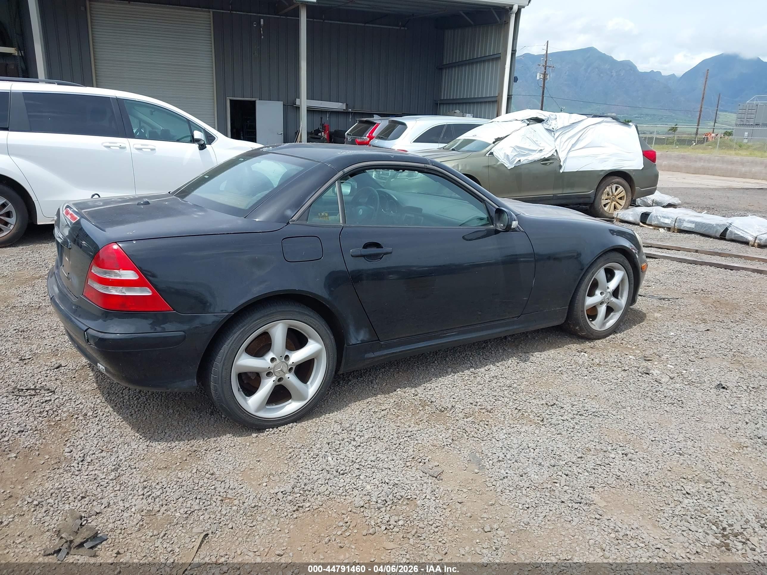 2003 Mercedes-benz Slk 320   Black vin: WDBKK65F63F275262