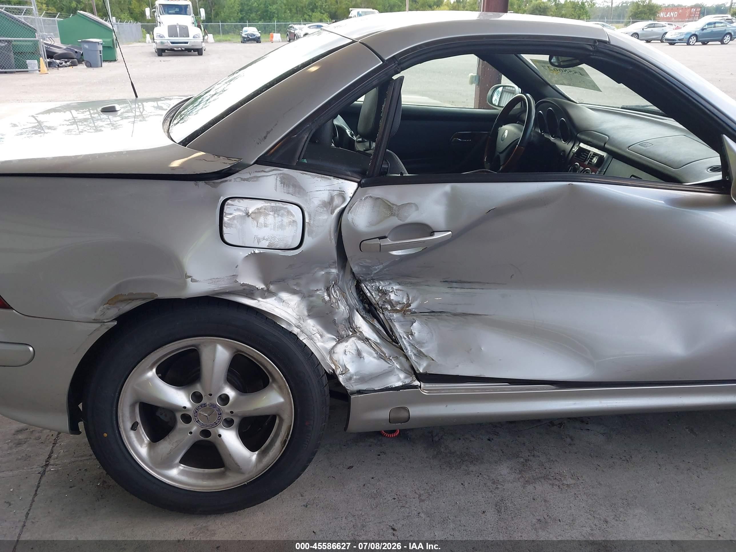 2003 Mercedes-benz Slk 320   Silver vin: WDBKK65F63F286052
